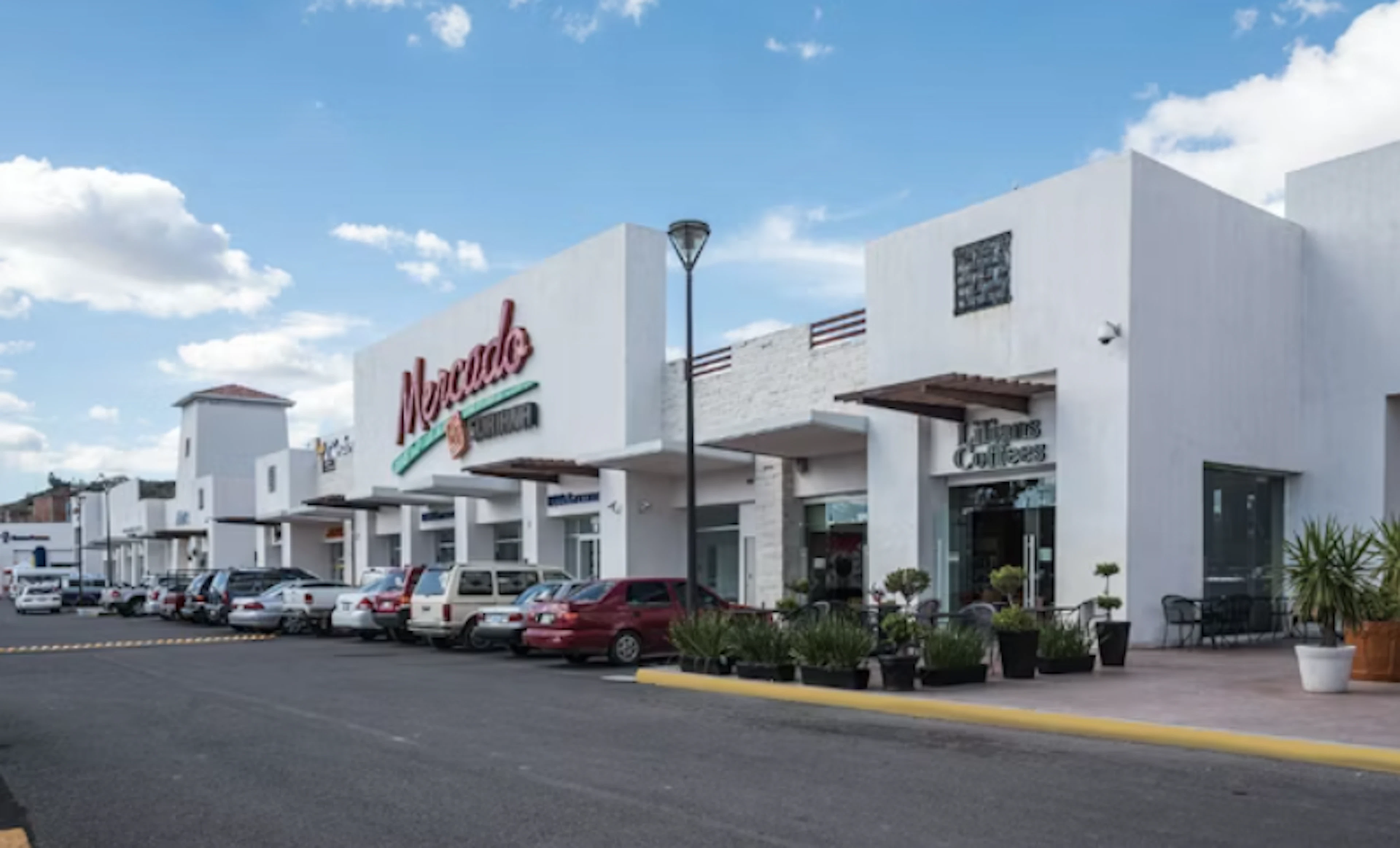 Local Comercial Spot2