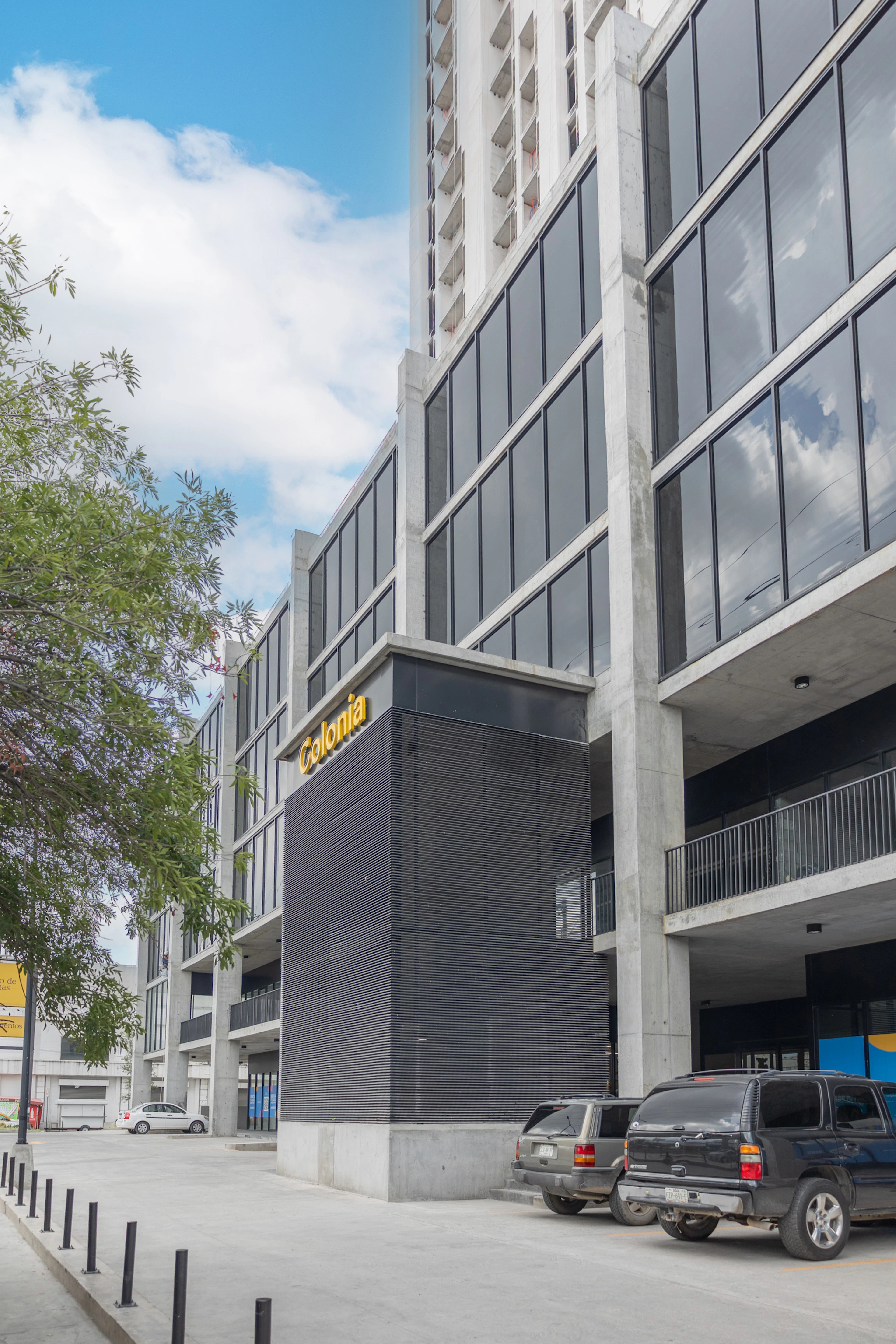 Local Comercial Spot2