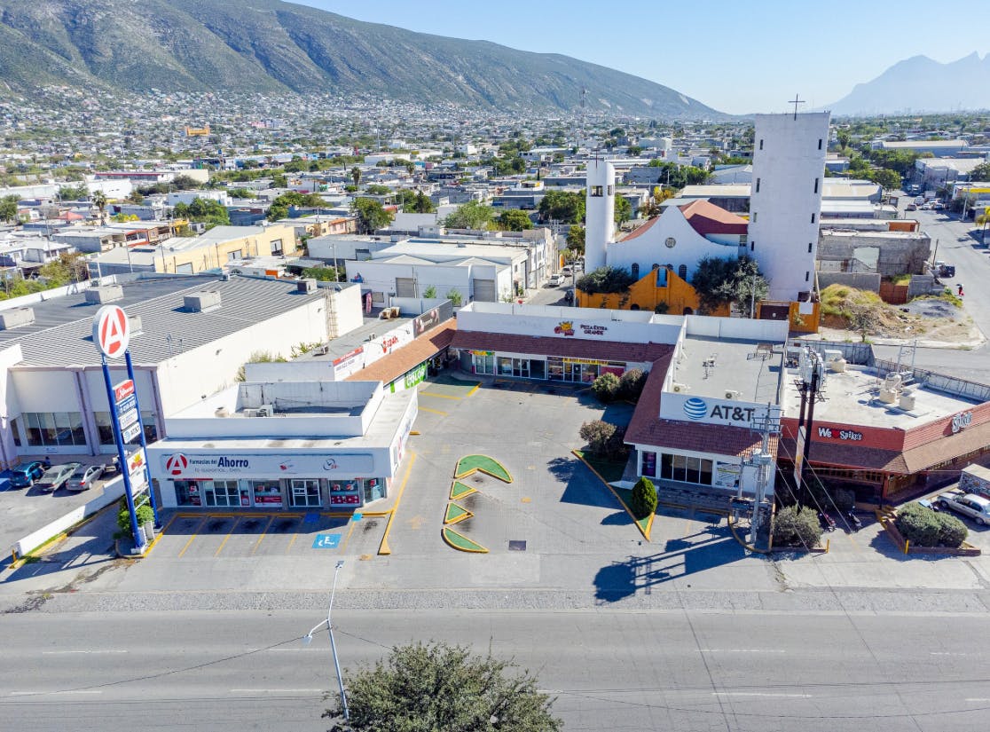 Local Comercial Spot2