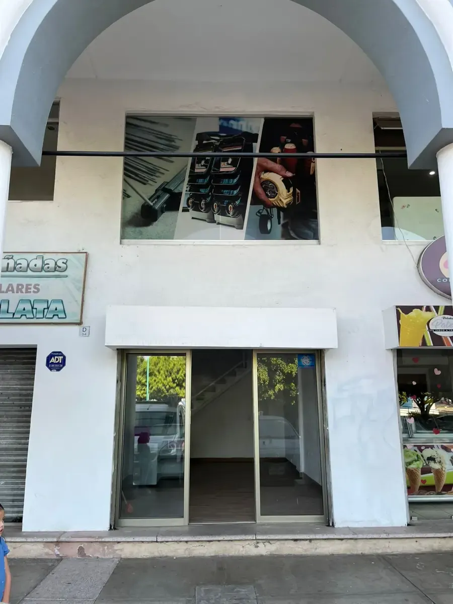 Local Comercial Spot2