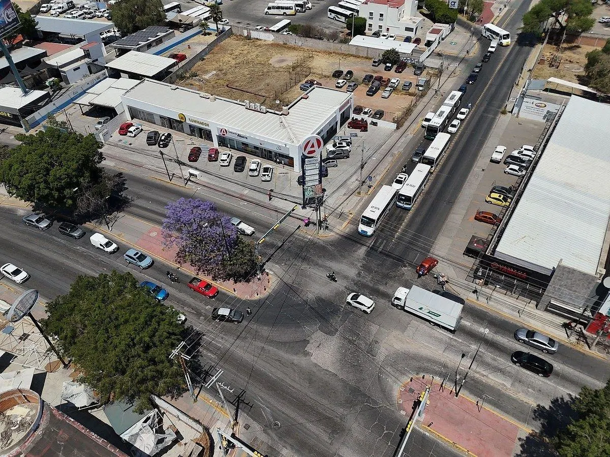 Local Comercial Spot2