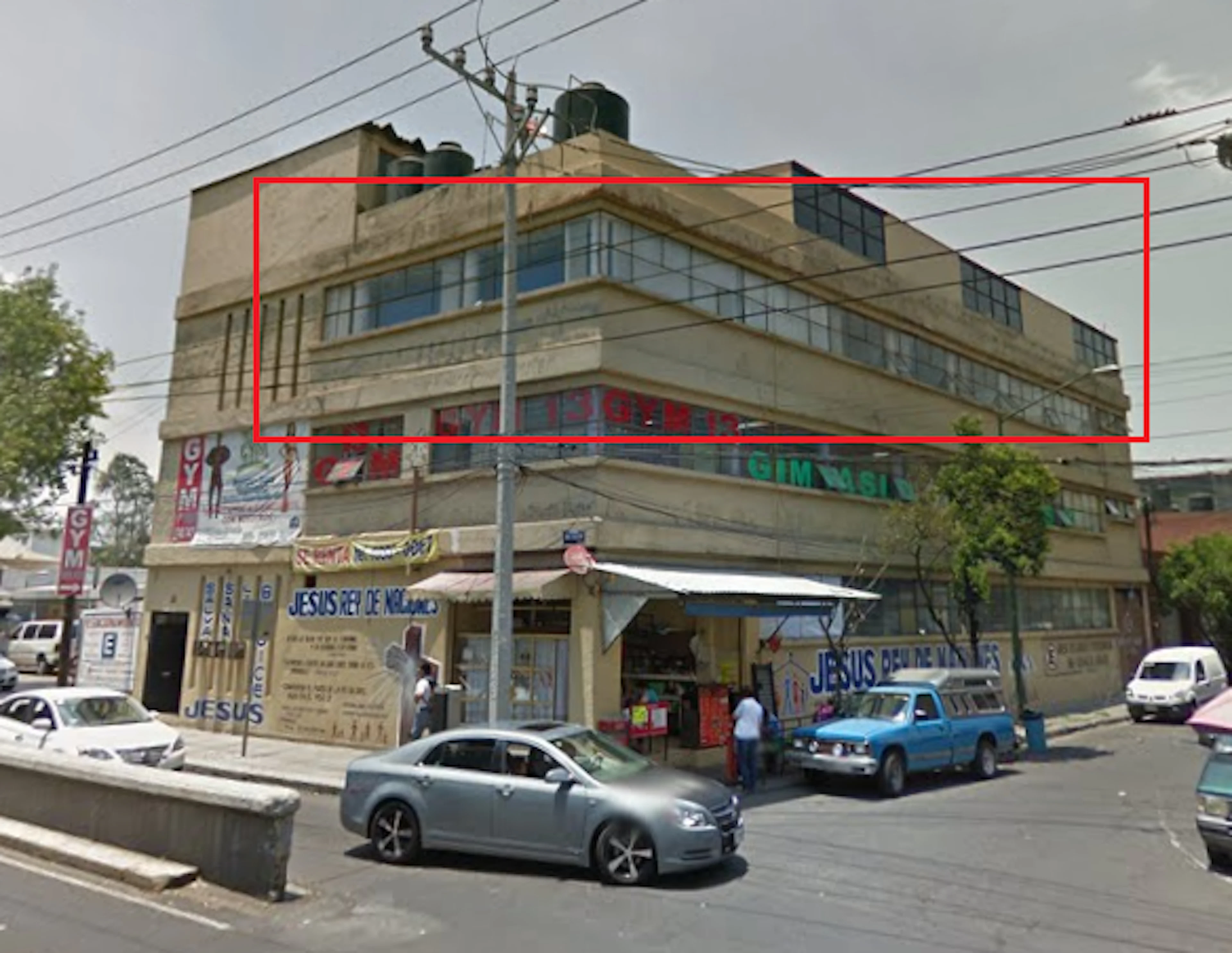 Local Comercial Spot2