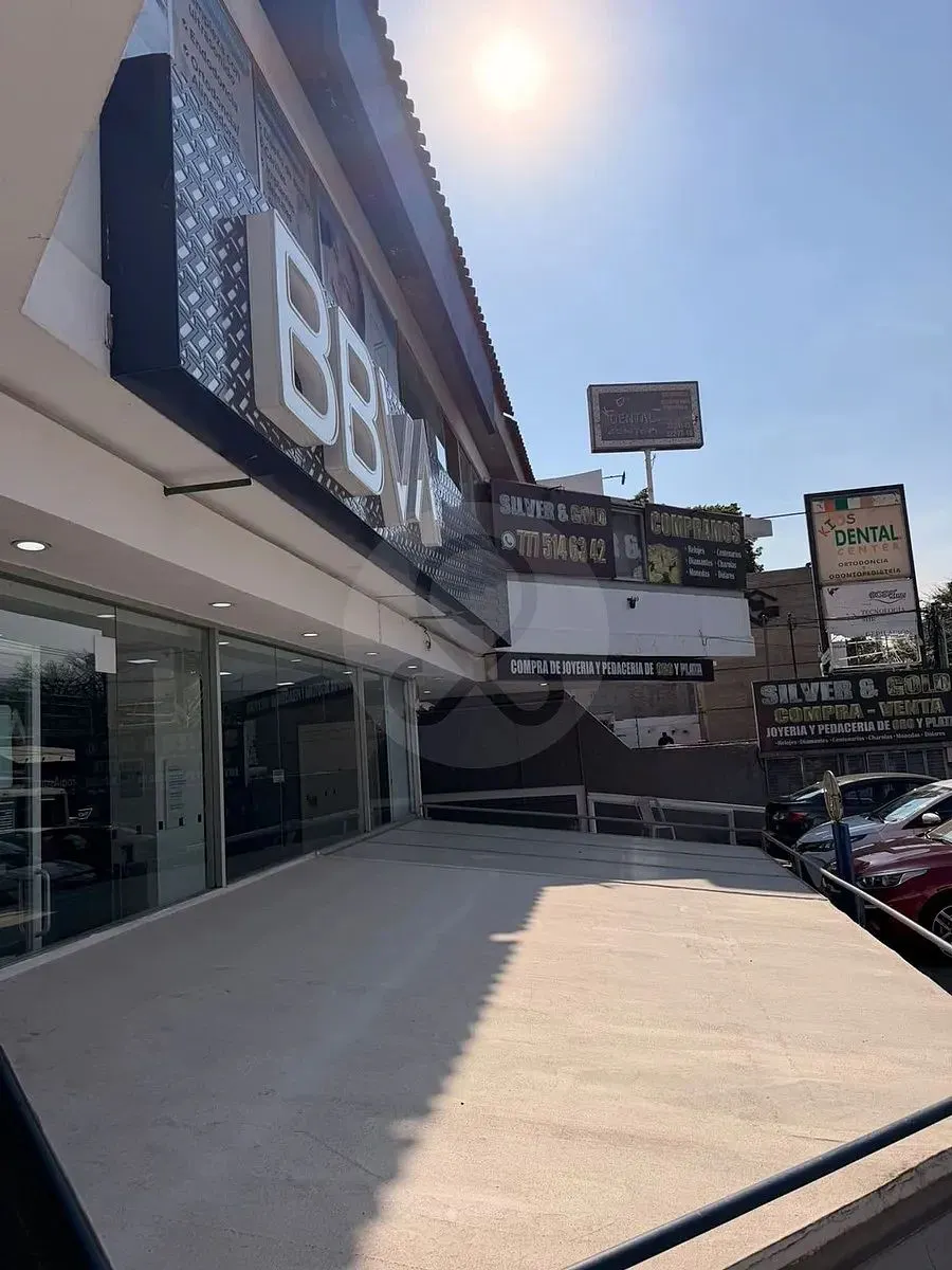 Local Comercial Spot2