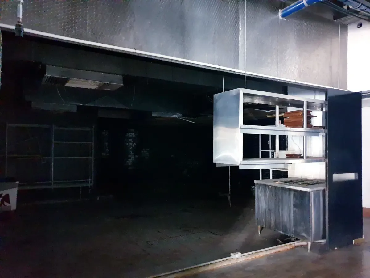 Local Comercial Spot2