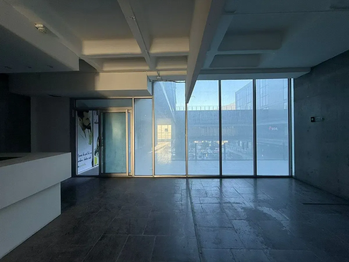 Local Comercial Spot2