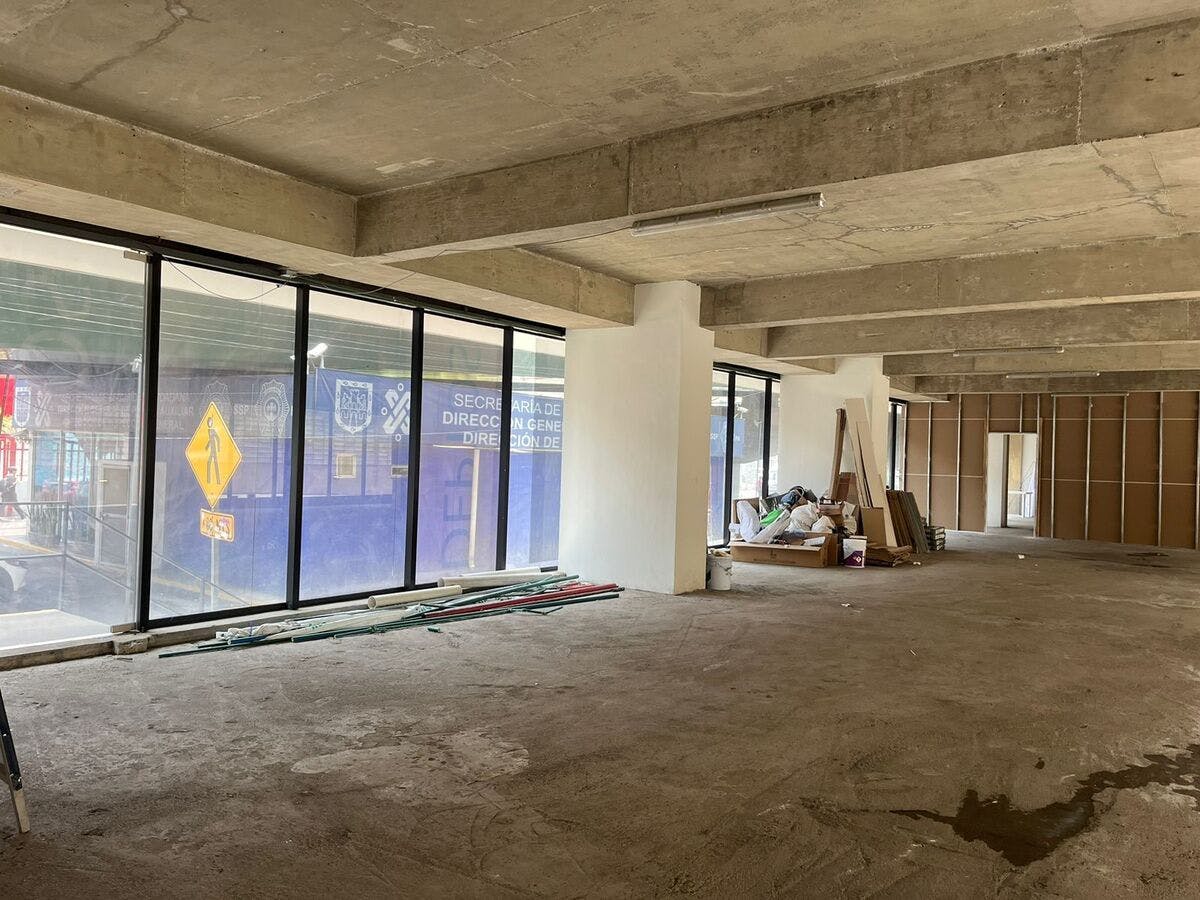 Local Comercial Spot2