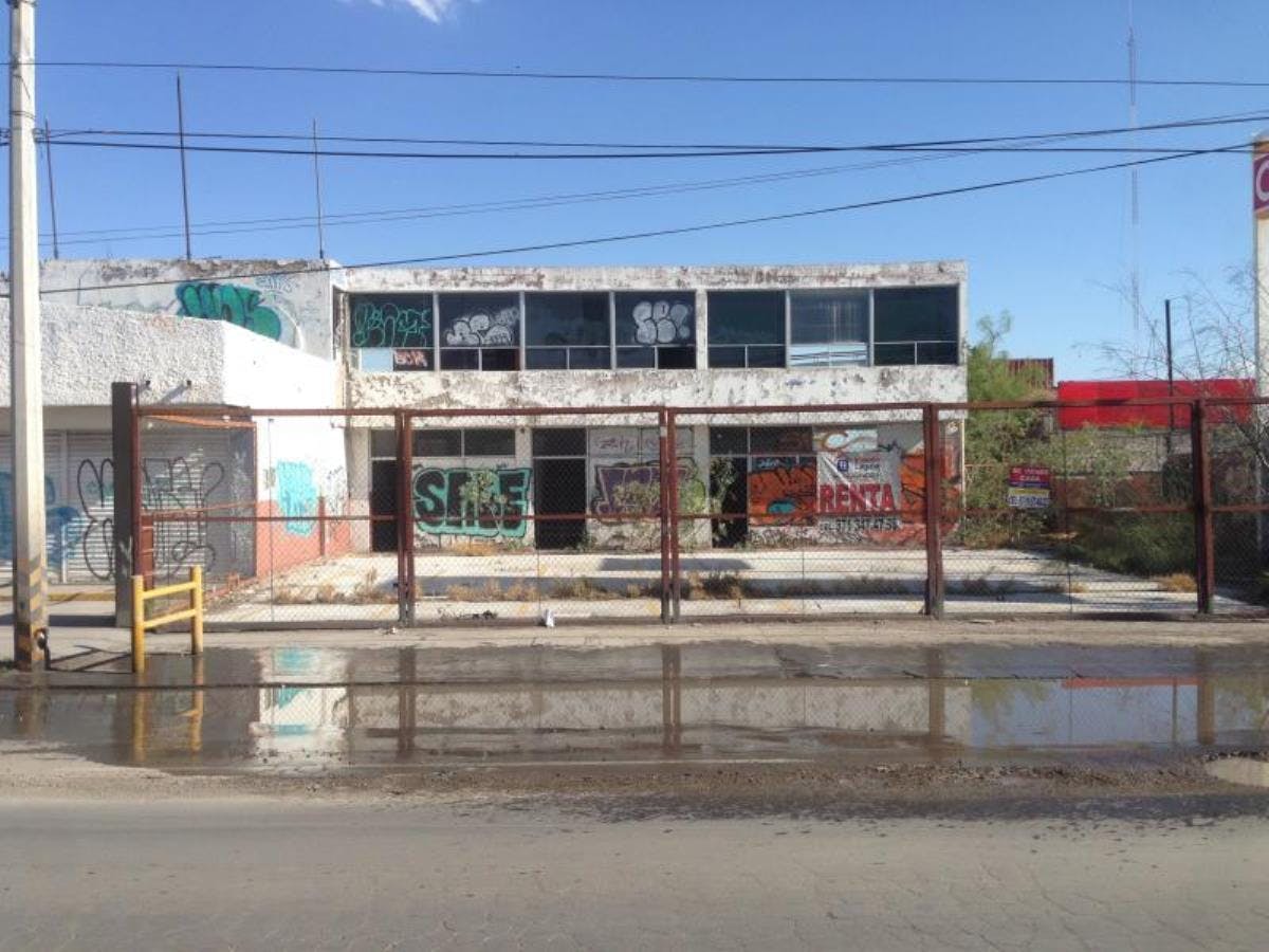 Local Comercial Spot2