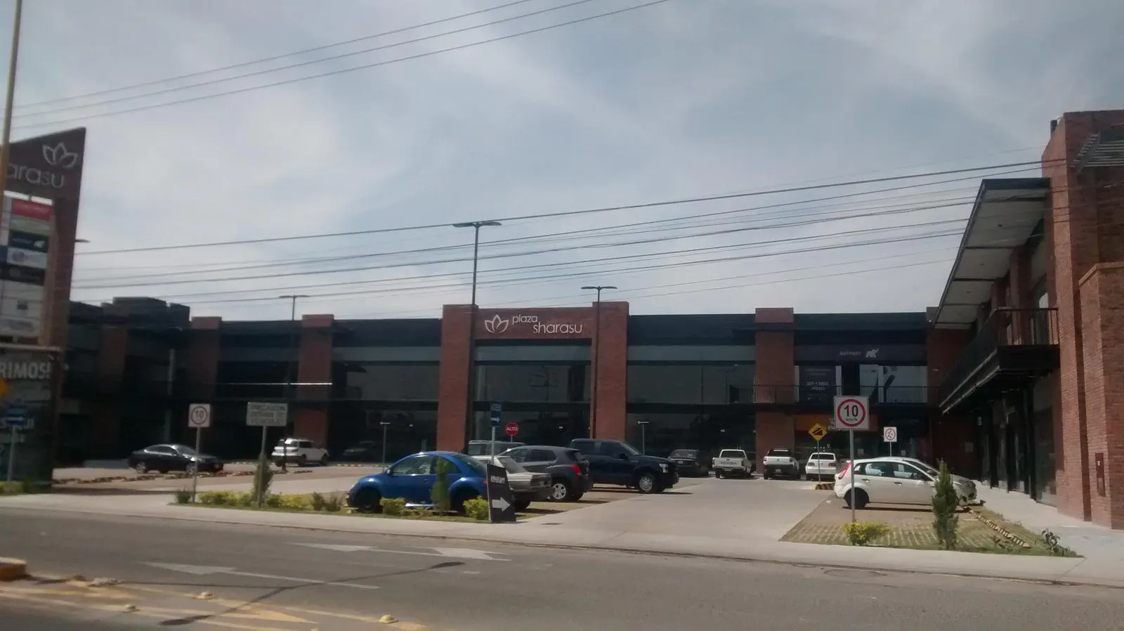 Local Comercial Spot2
