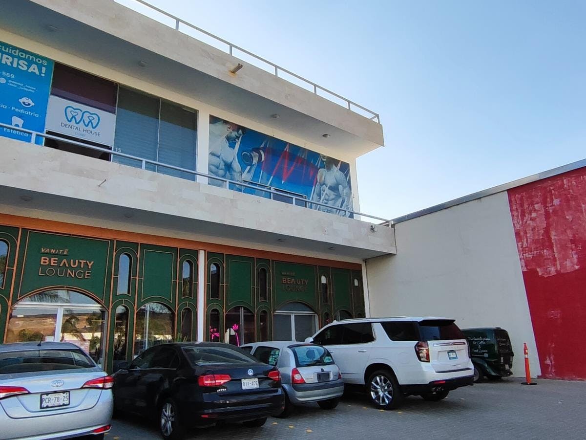 Local Comercial Spot2