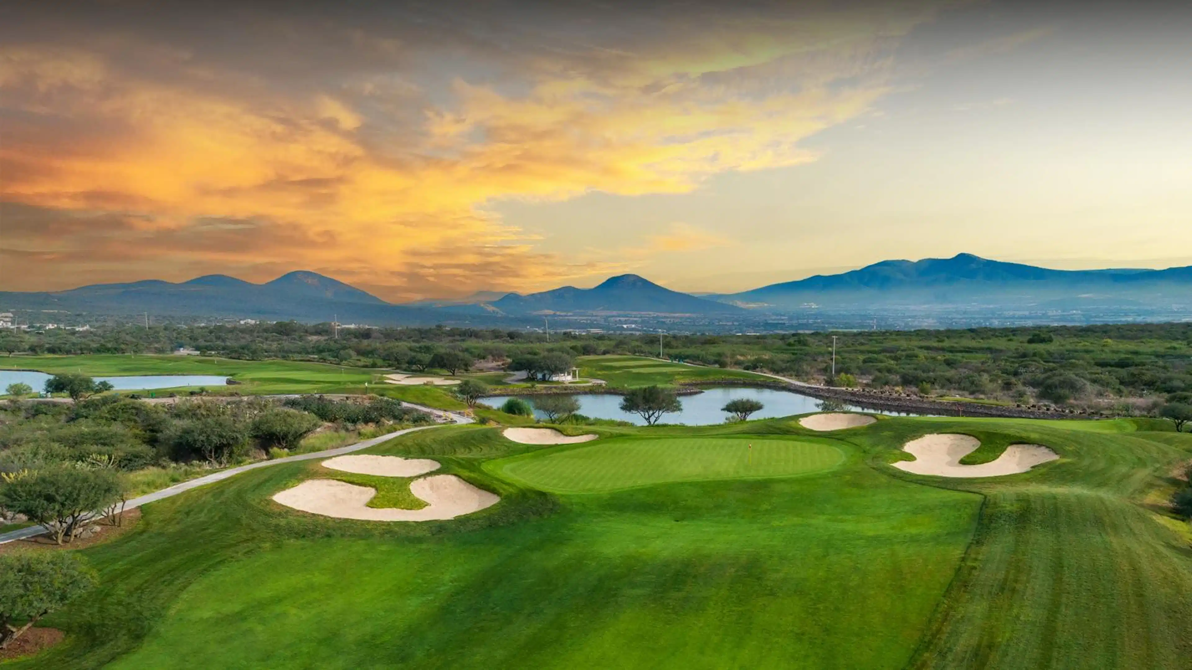Terreno En Venta, Condominio Jade Sur,  Zibatá, Querétaro.