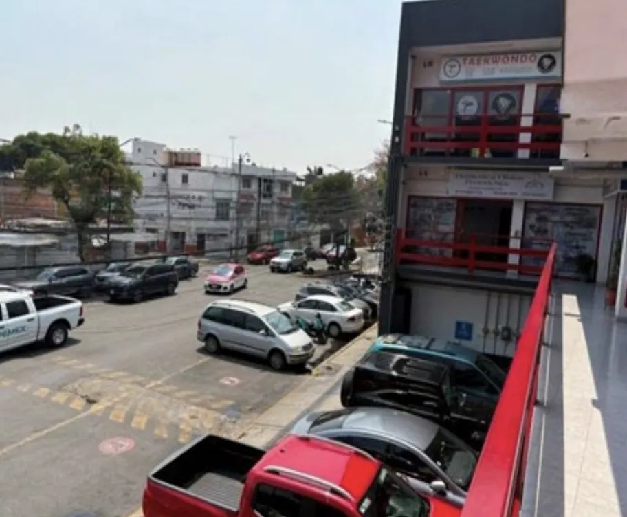 Local Comercial Spot2