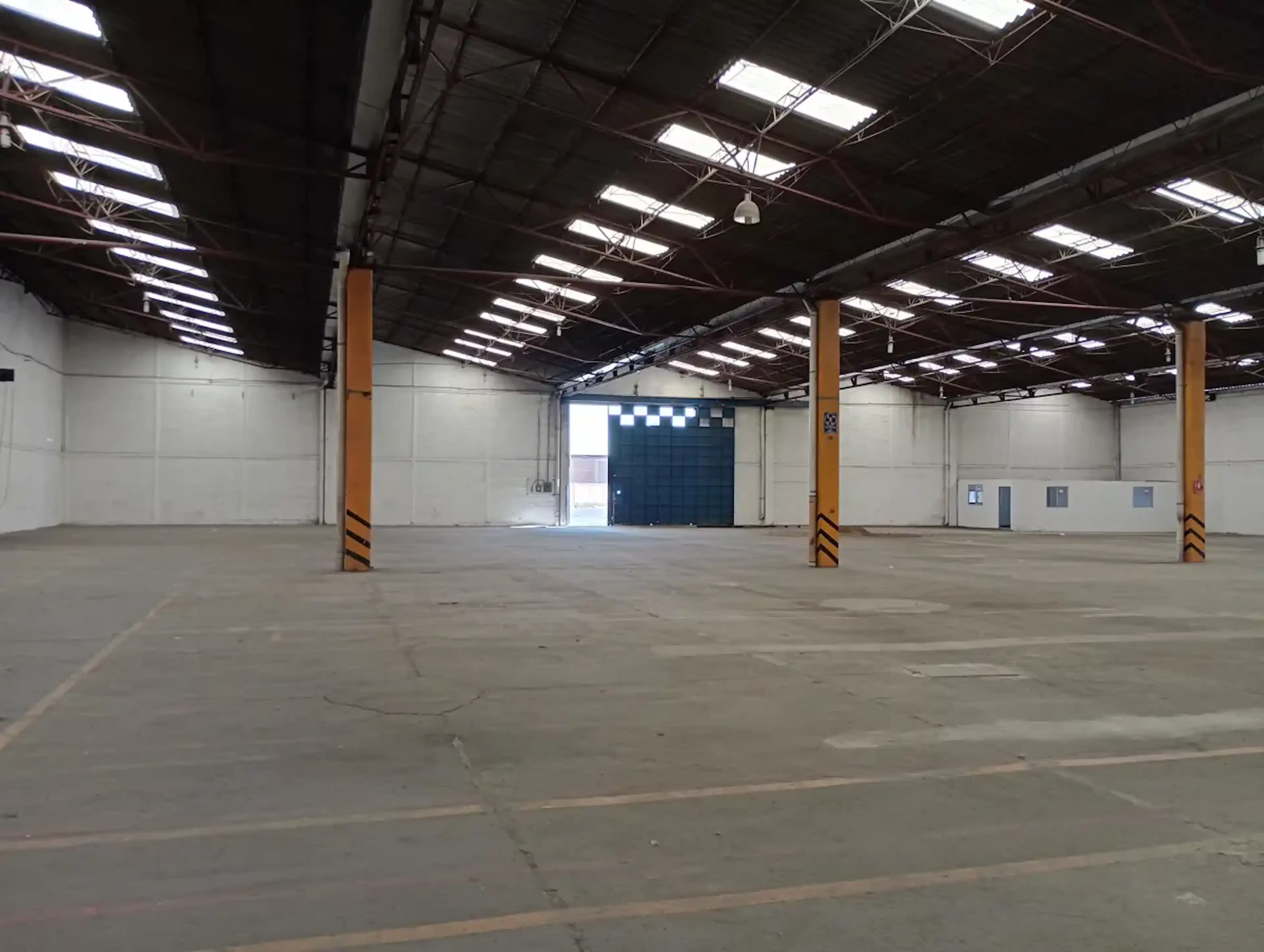 Nave Industrial De 7,136 M2 Dentro De Parque Industrial *