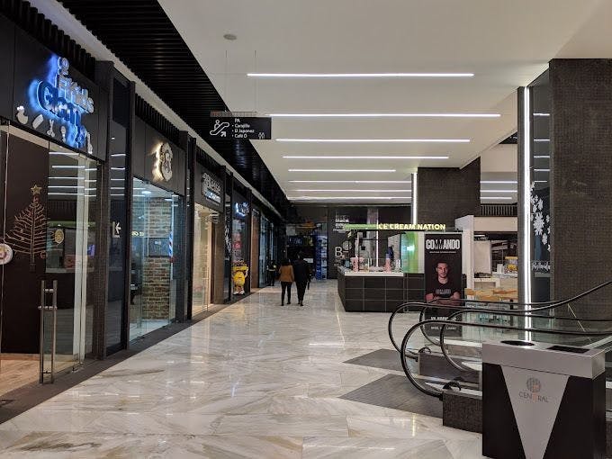 Local Comercial Spot2