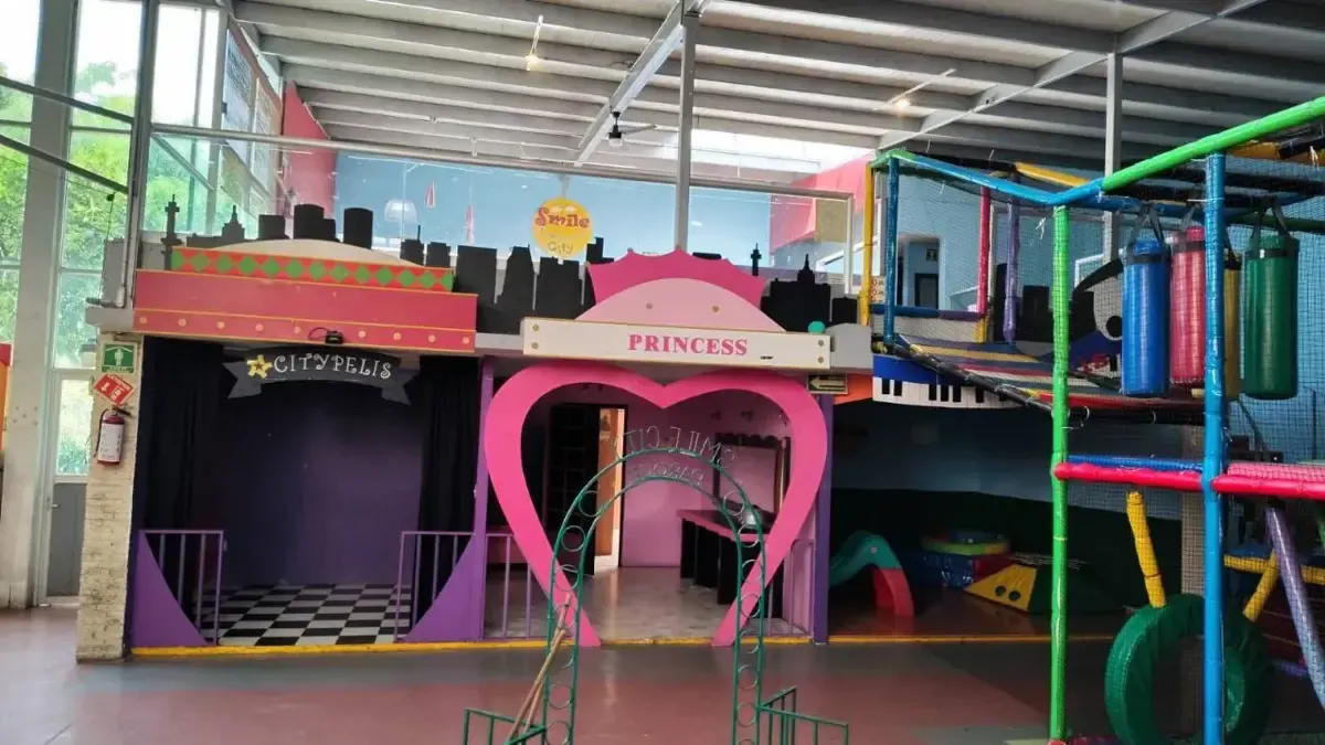 Local Comercial Spot2