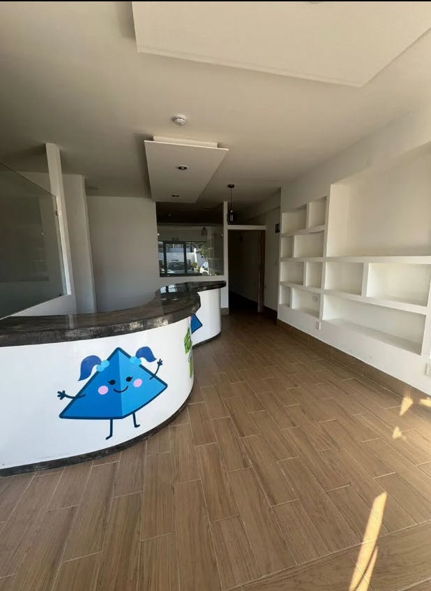 Local Comercial Spot2