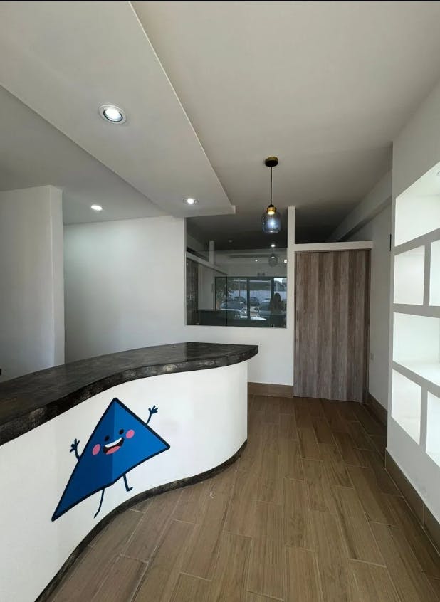 Local Comercial Spot2