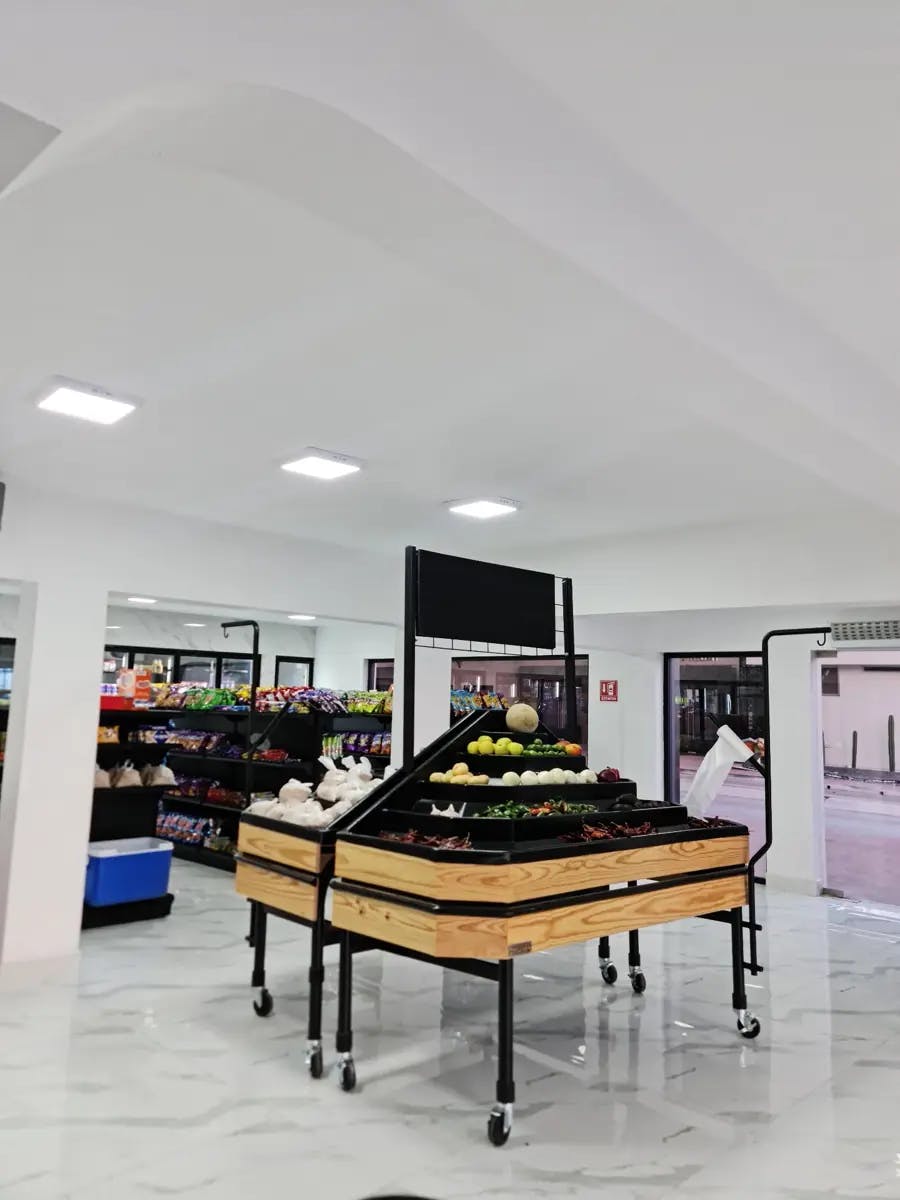 Local Comercial Spot2