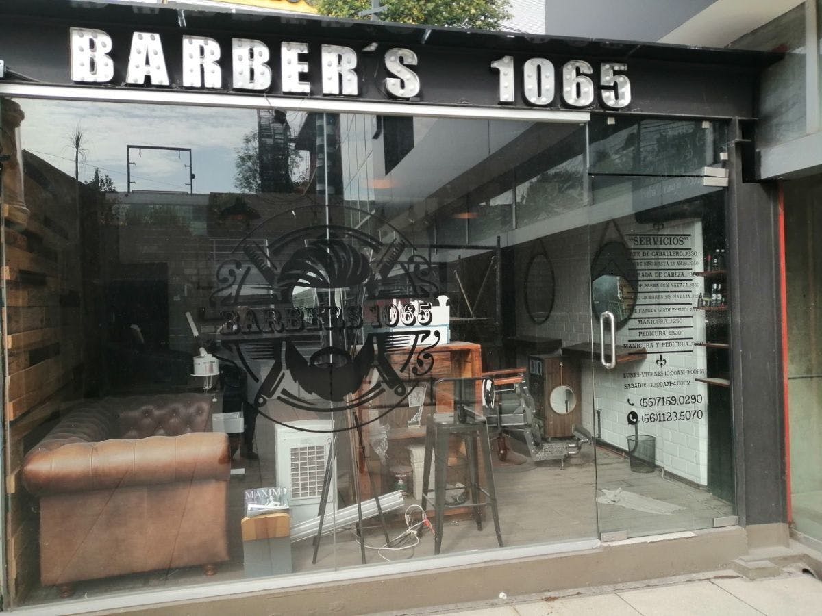 Local Comercial Spot2