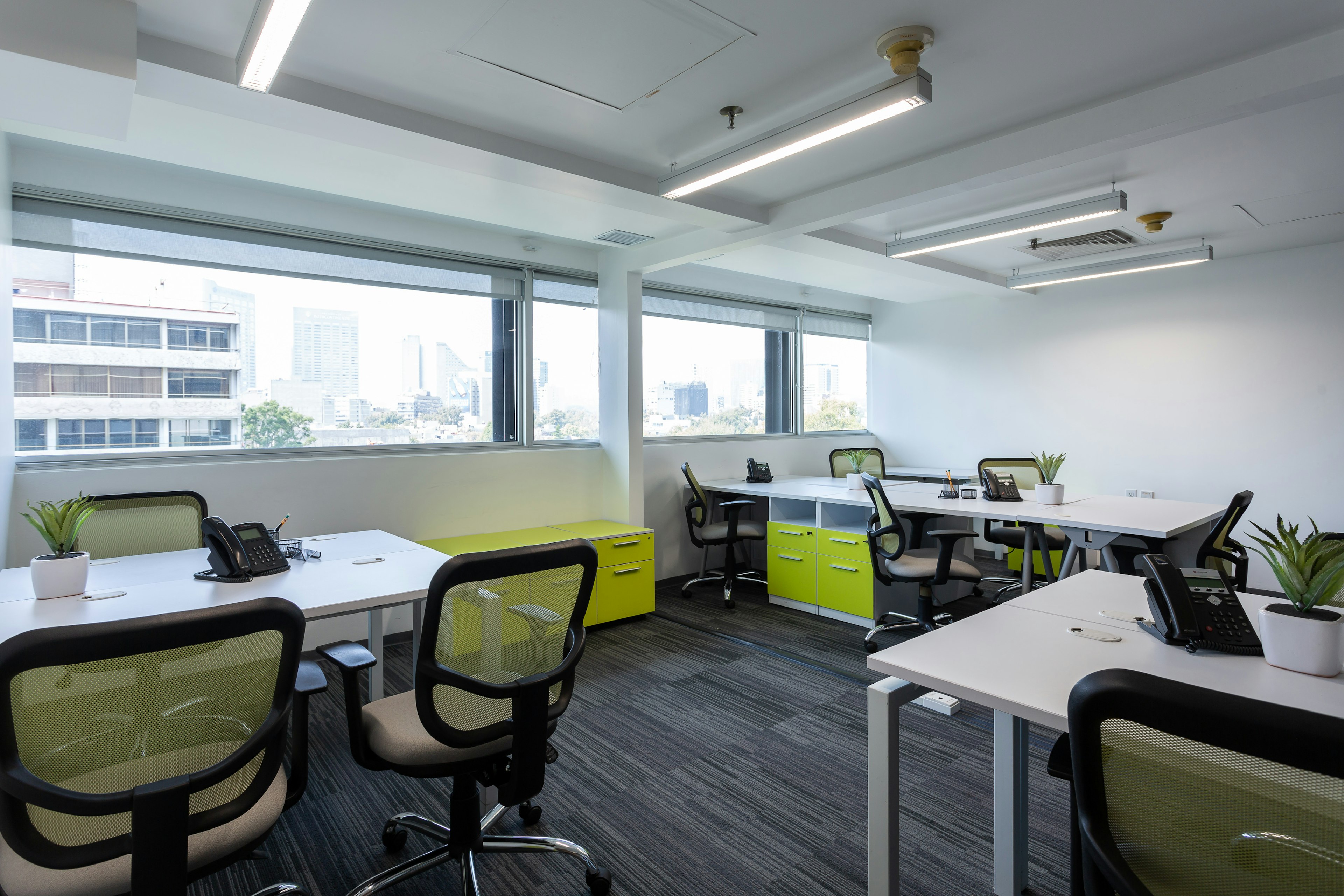 Oficina De 4-6 Personas-photo