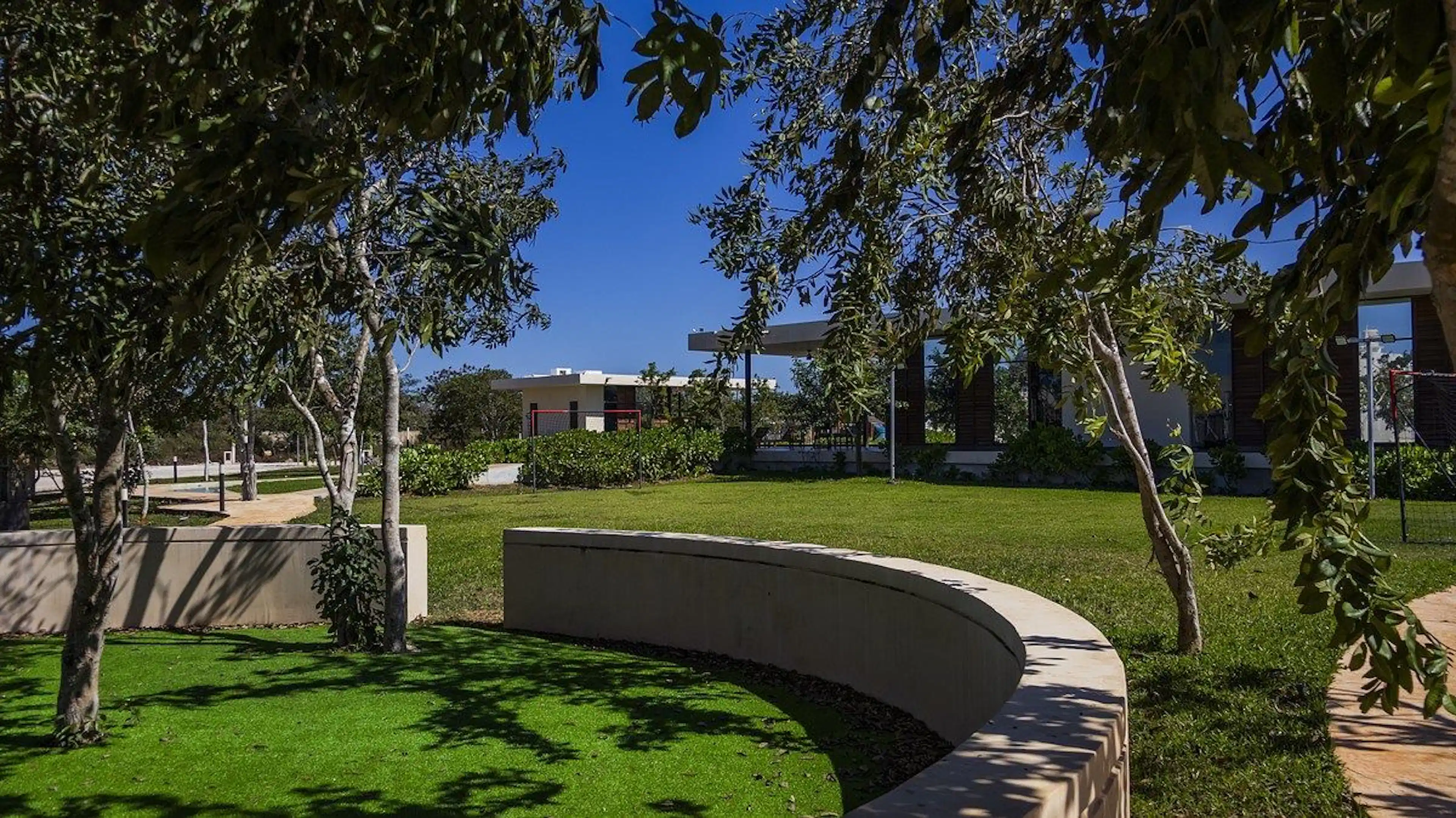 Terrenos Residenciales En Privada Con Amenidades En Cholul, Listos!