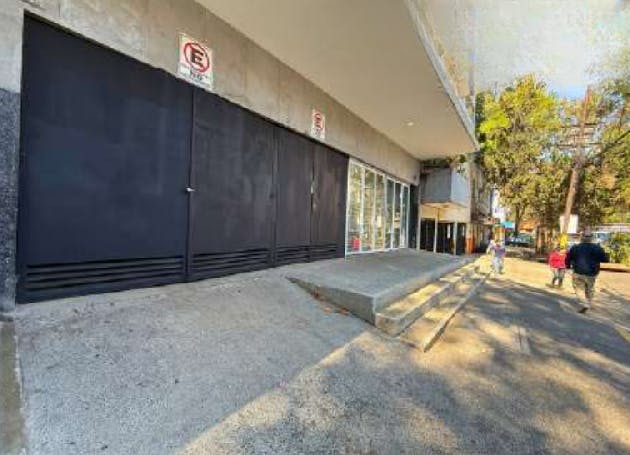 Local Comercial Spot2