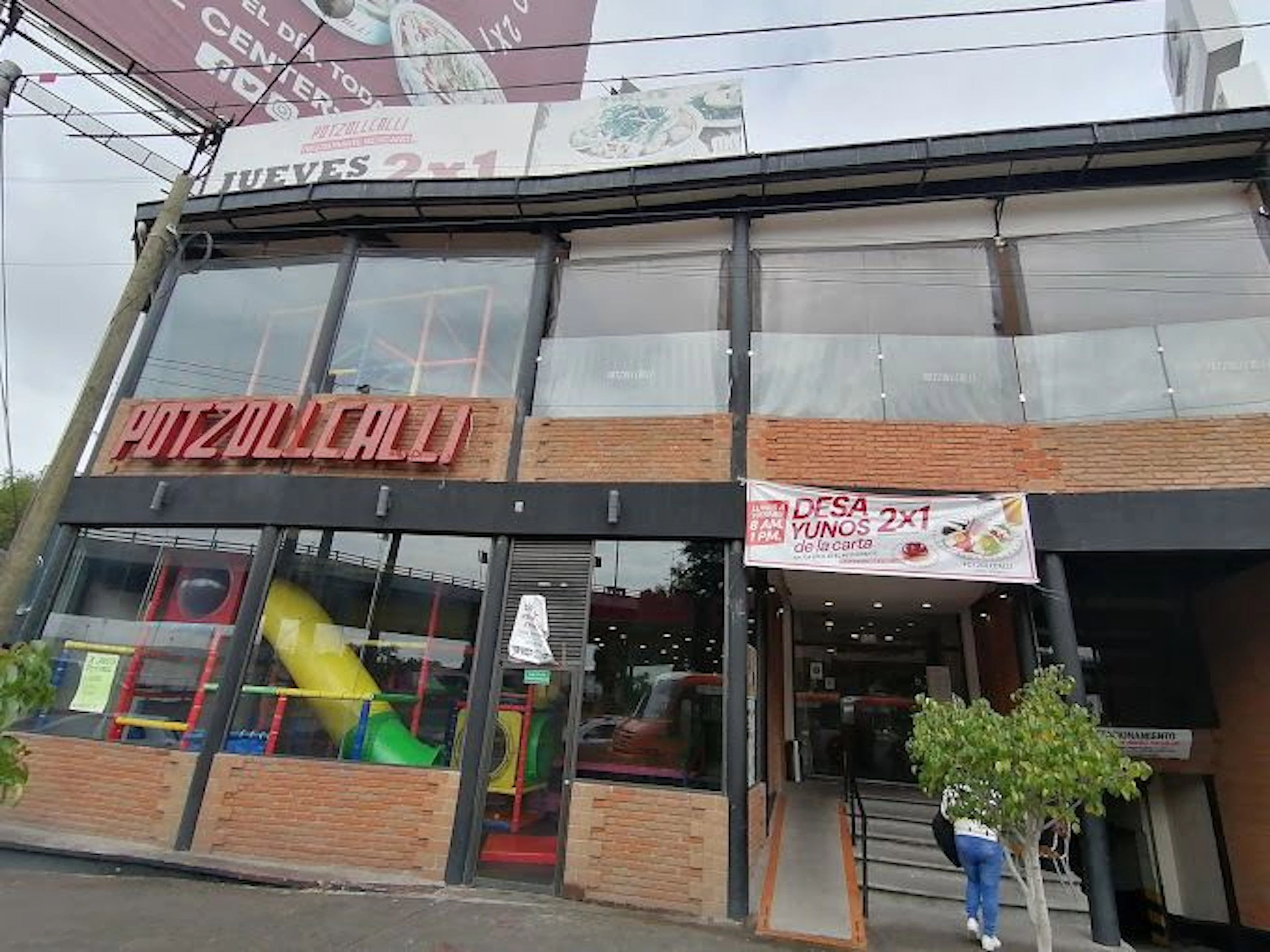 Local Comercial Spot2