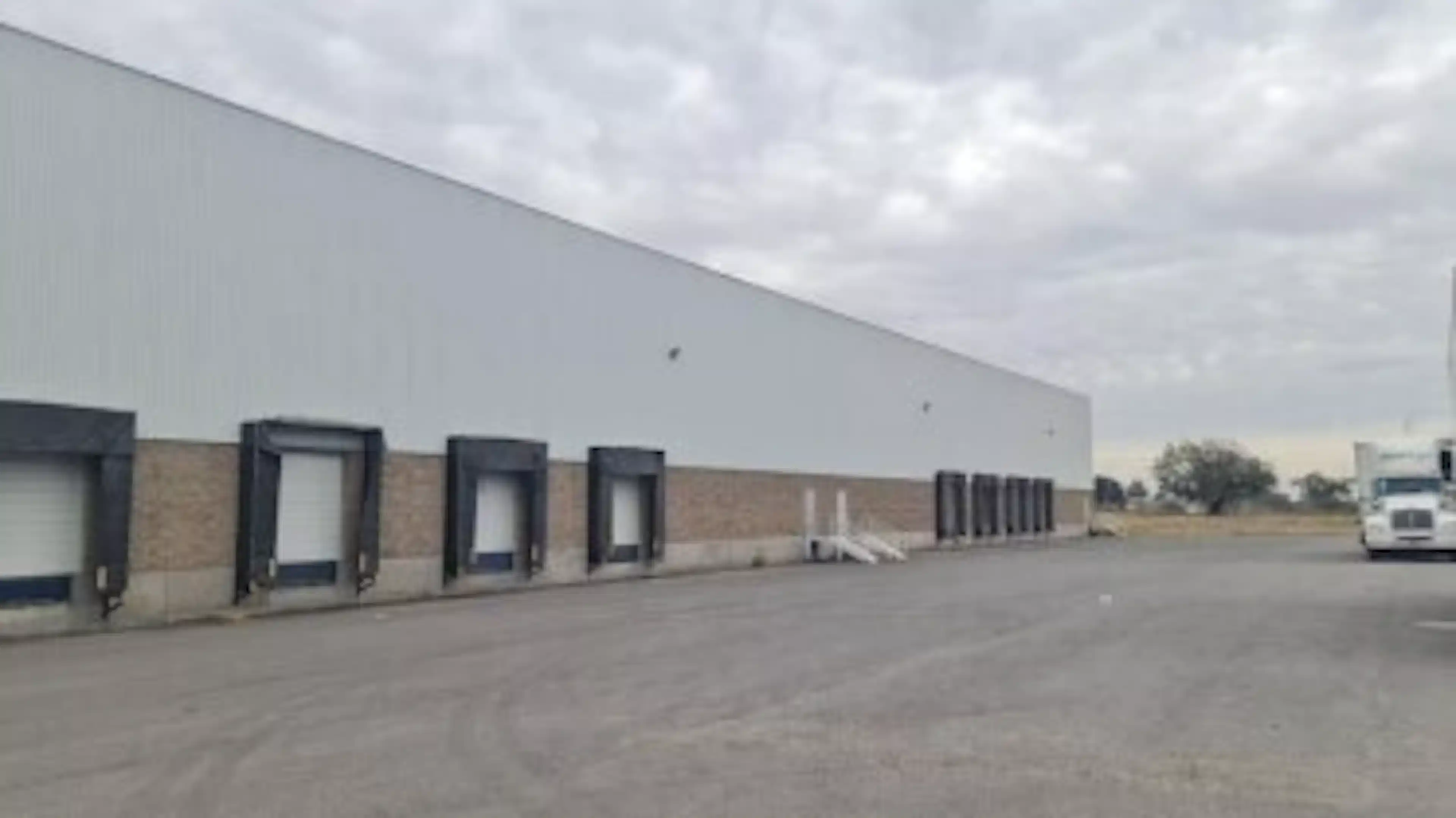 Nave de 4,000 m2 / 5 módulos / Parque Industrial Silao (Leon, Gto)