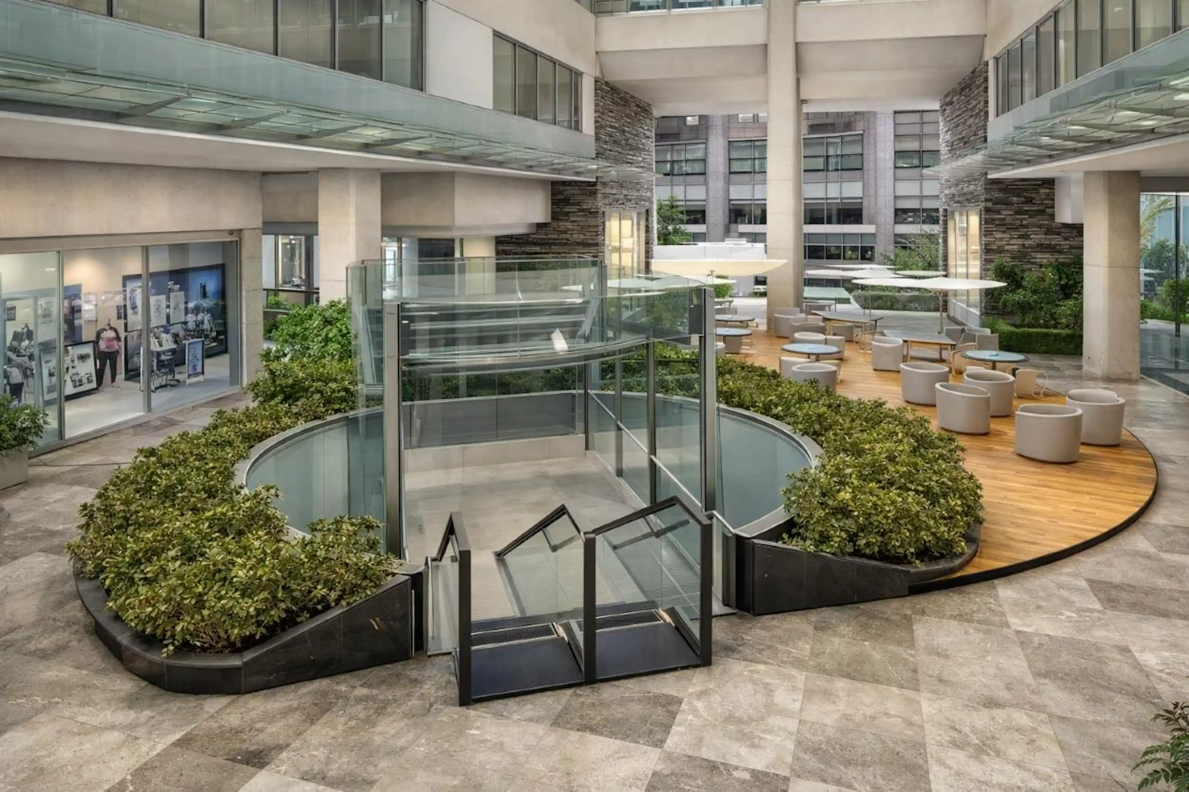 Local Comercial En Renta En Plaza Comercial · Espacio Abierto Con Terraza - Granada Nuevo Polanco !