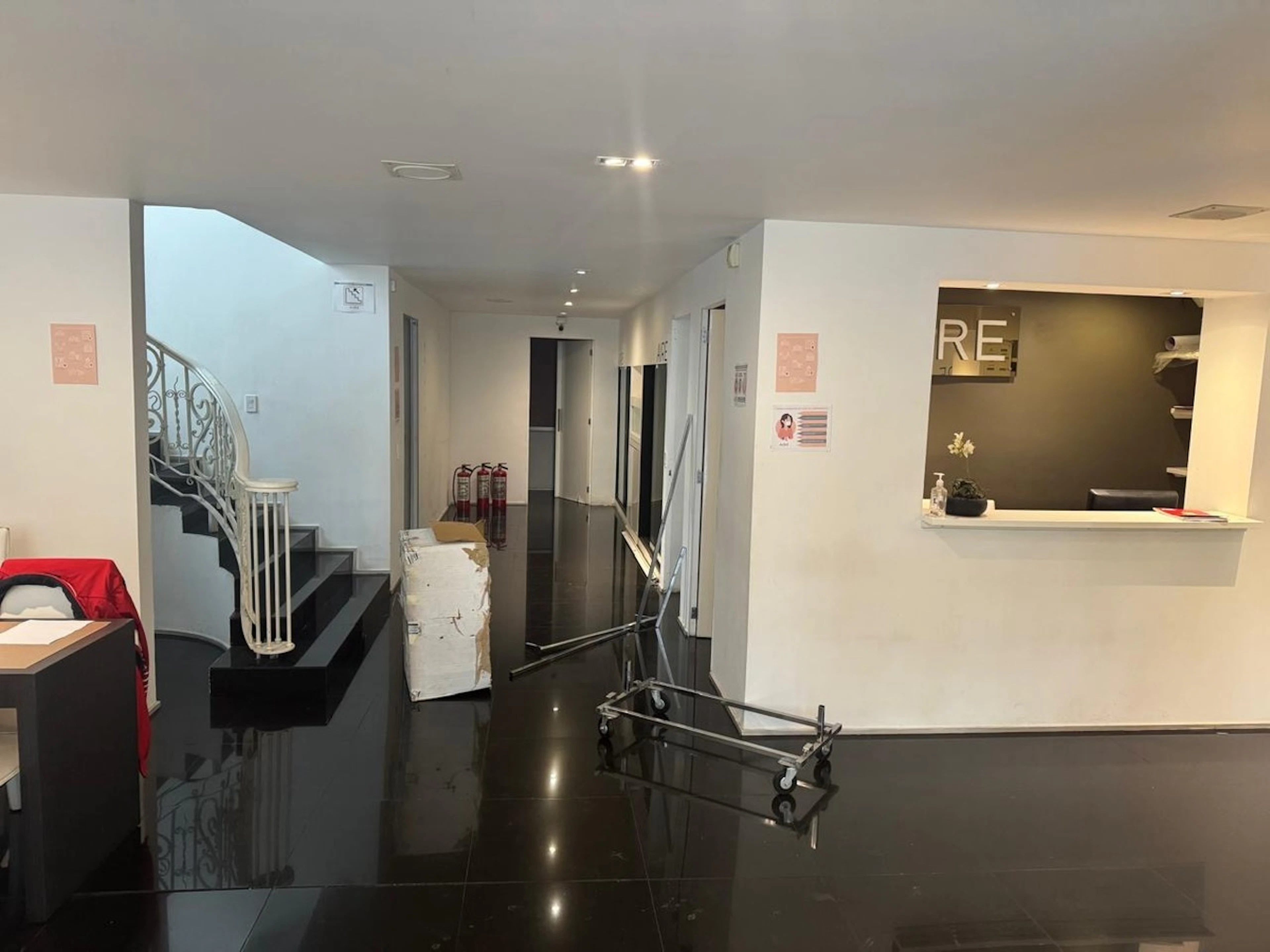 Local Comercial Spot2