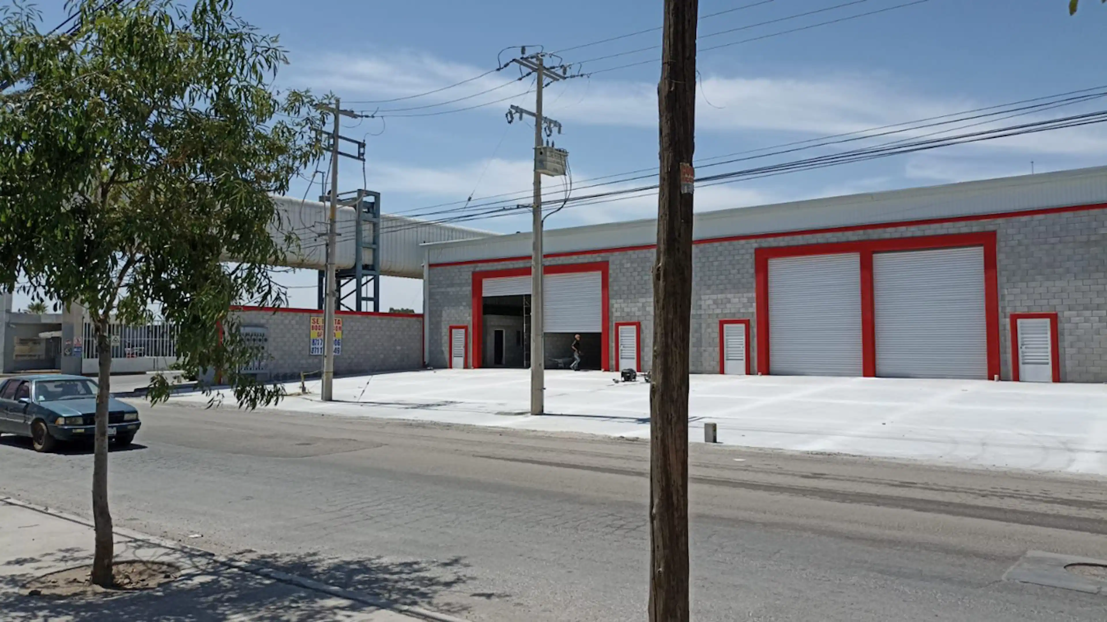 Av. Bravo Y Saltillo 400 S/n