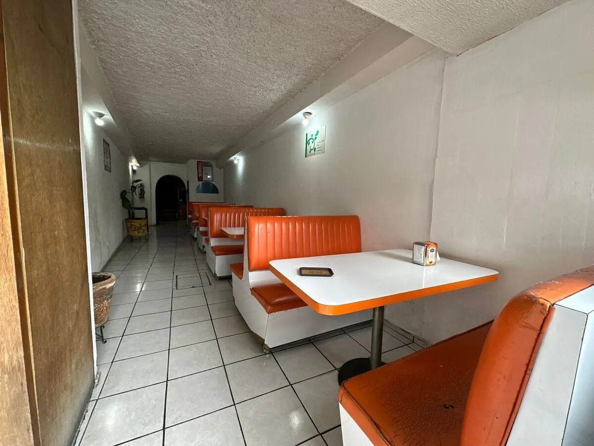 Local Comercial Spot2