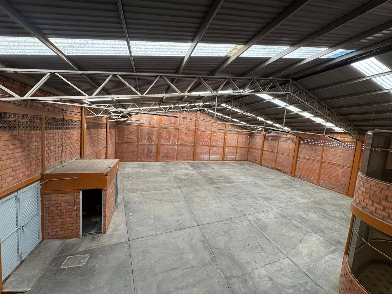 Industrial Spot2