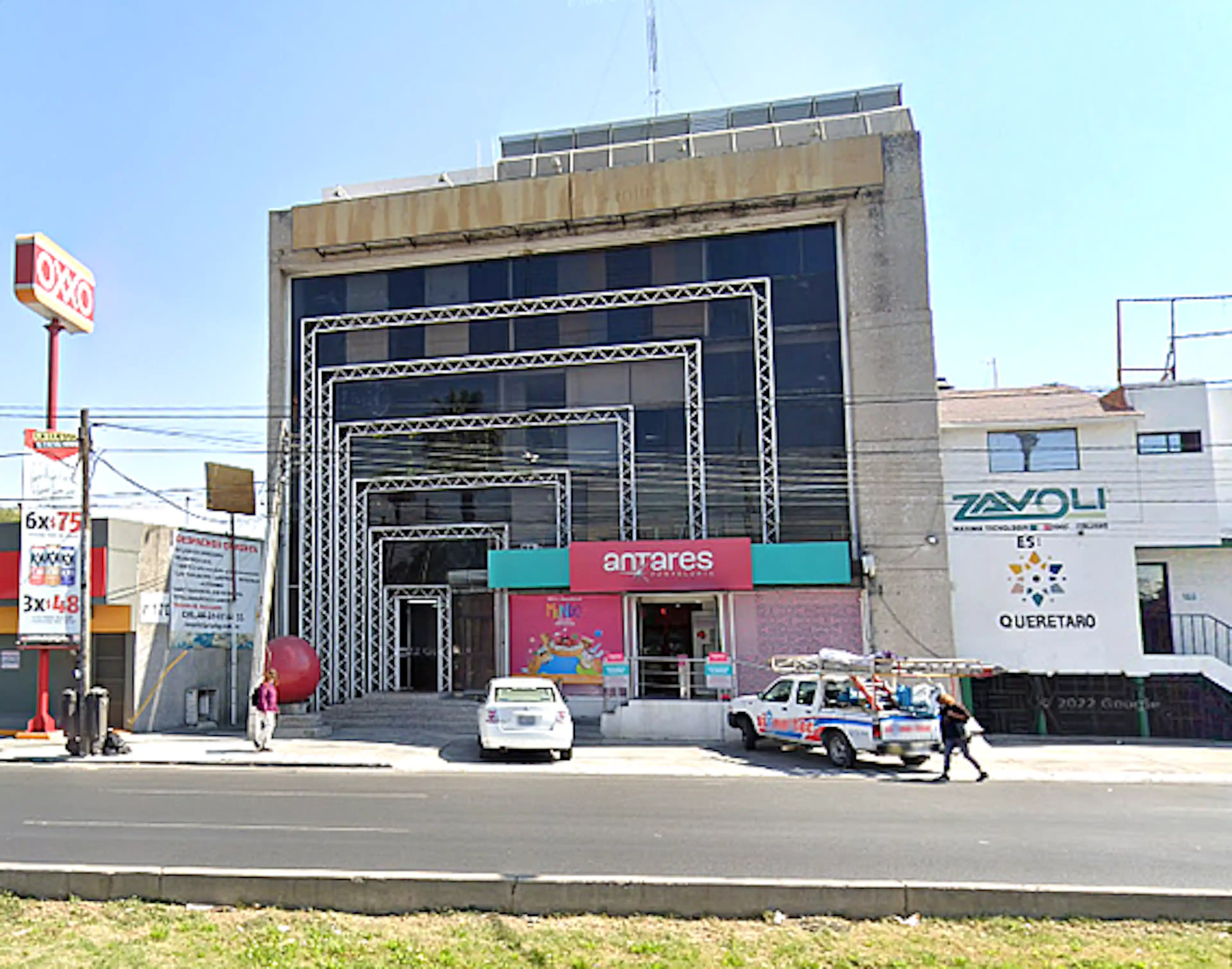 Avenida 5 De Febrero