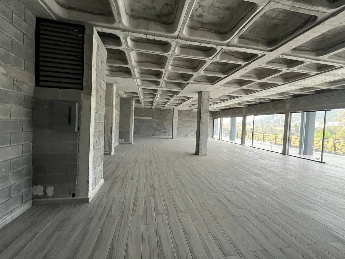 Local Comercial Spot2