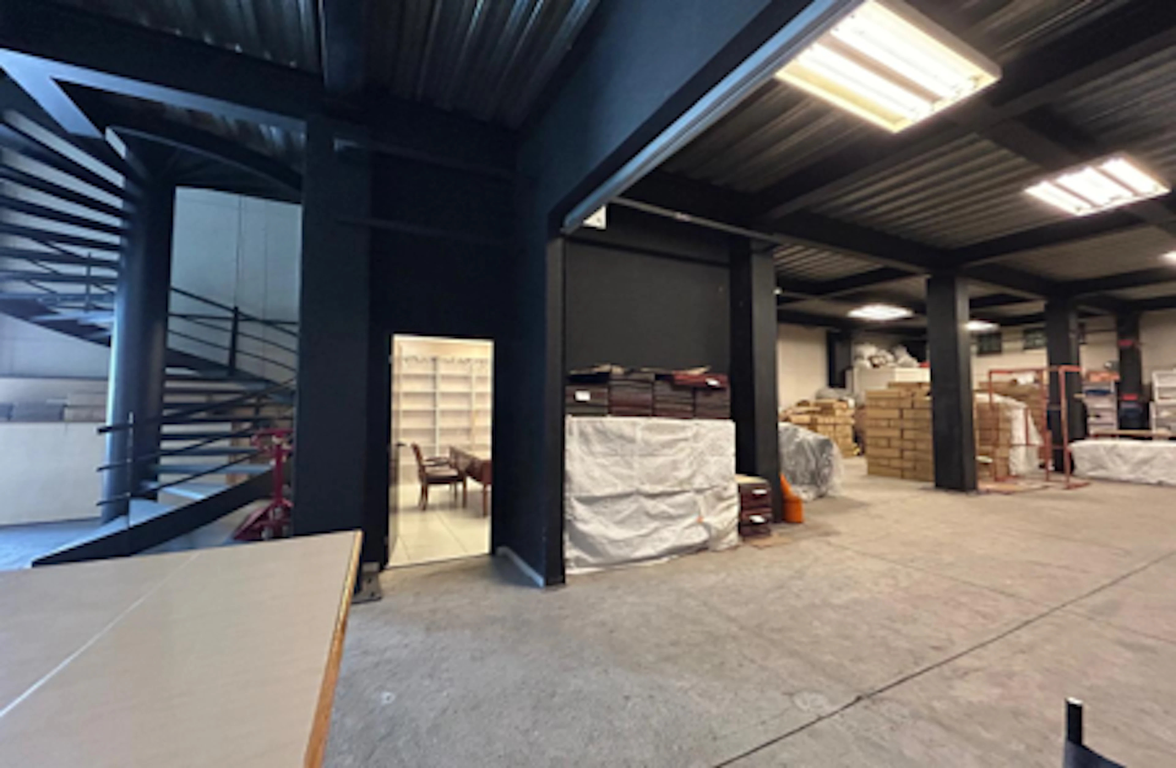 Local Comercial Spot2