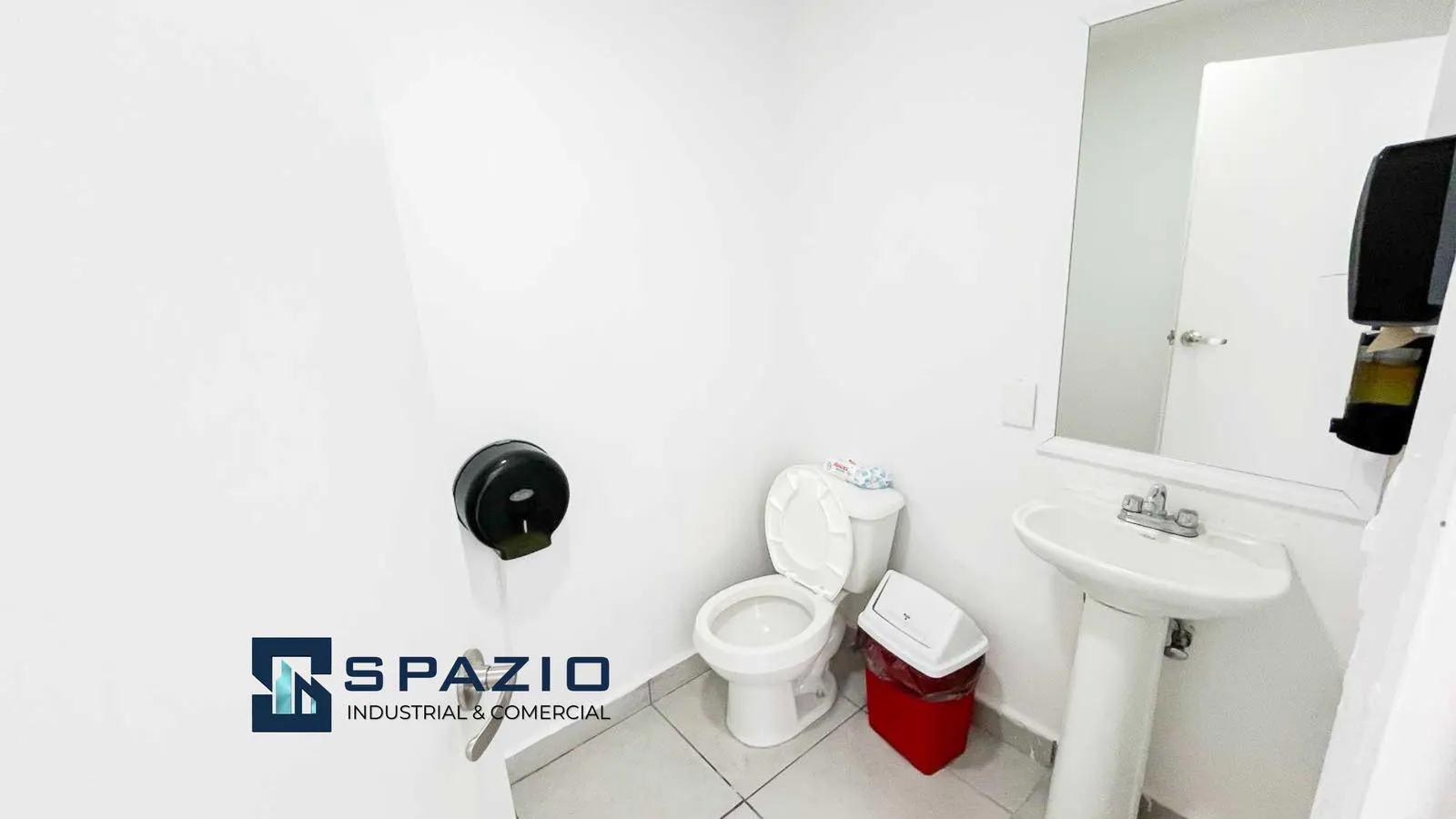 Local Comercial Spot2