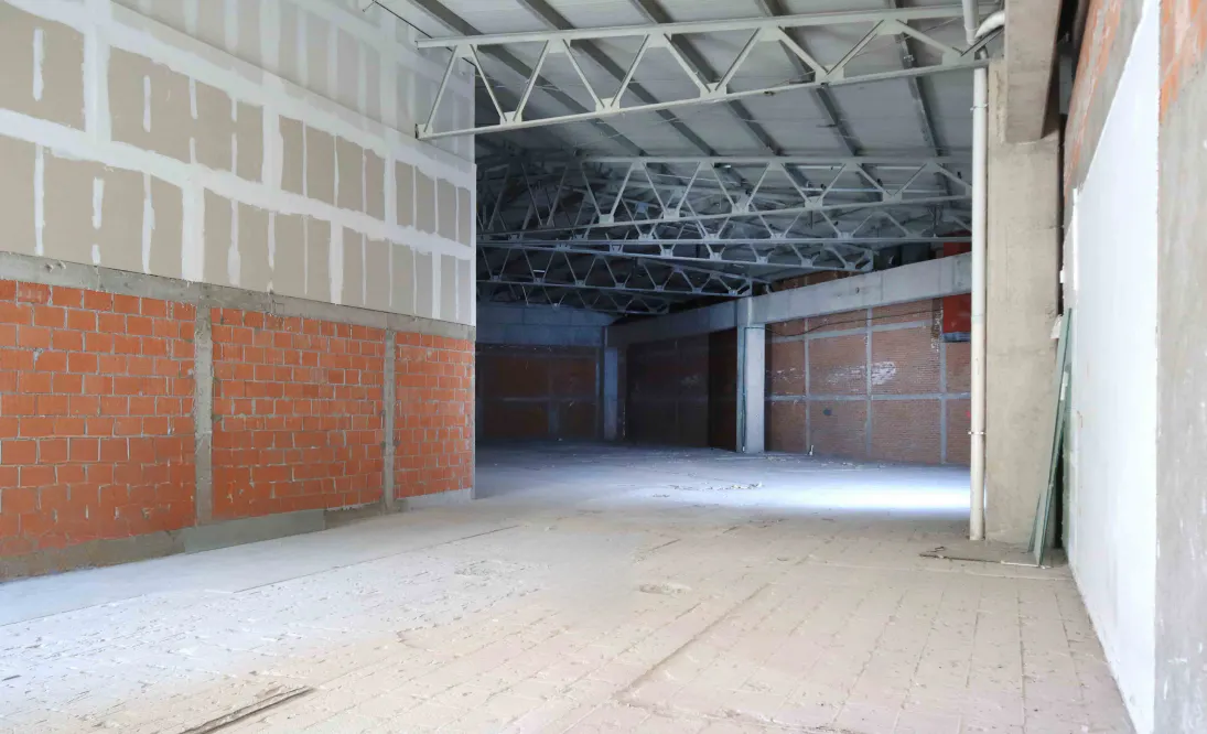 Local Comercial Spot2