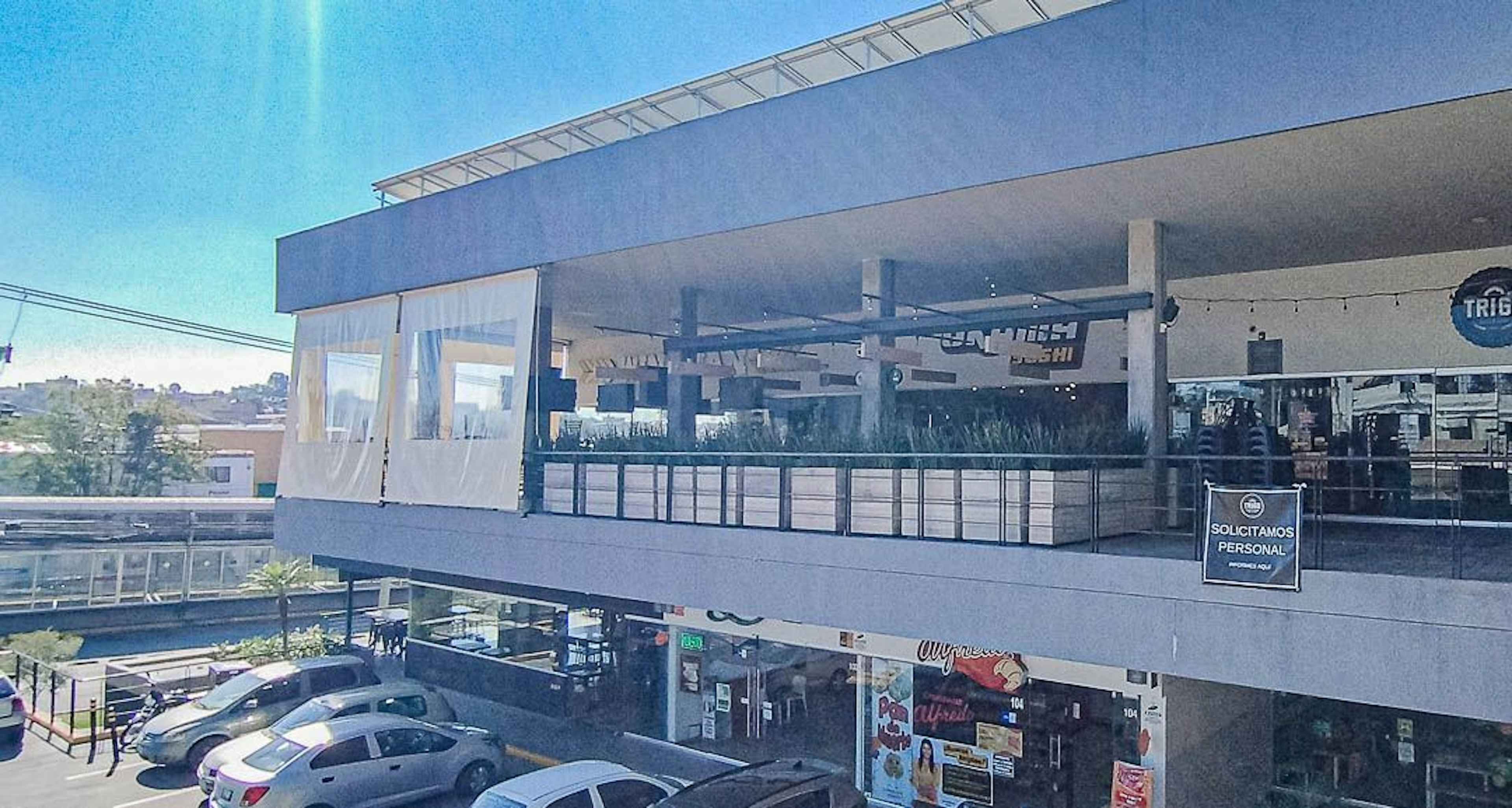 Calzada Independencia Norte 2655