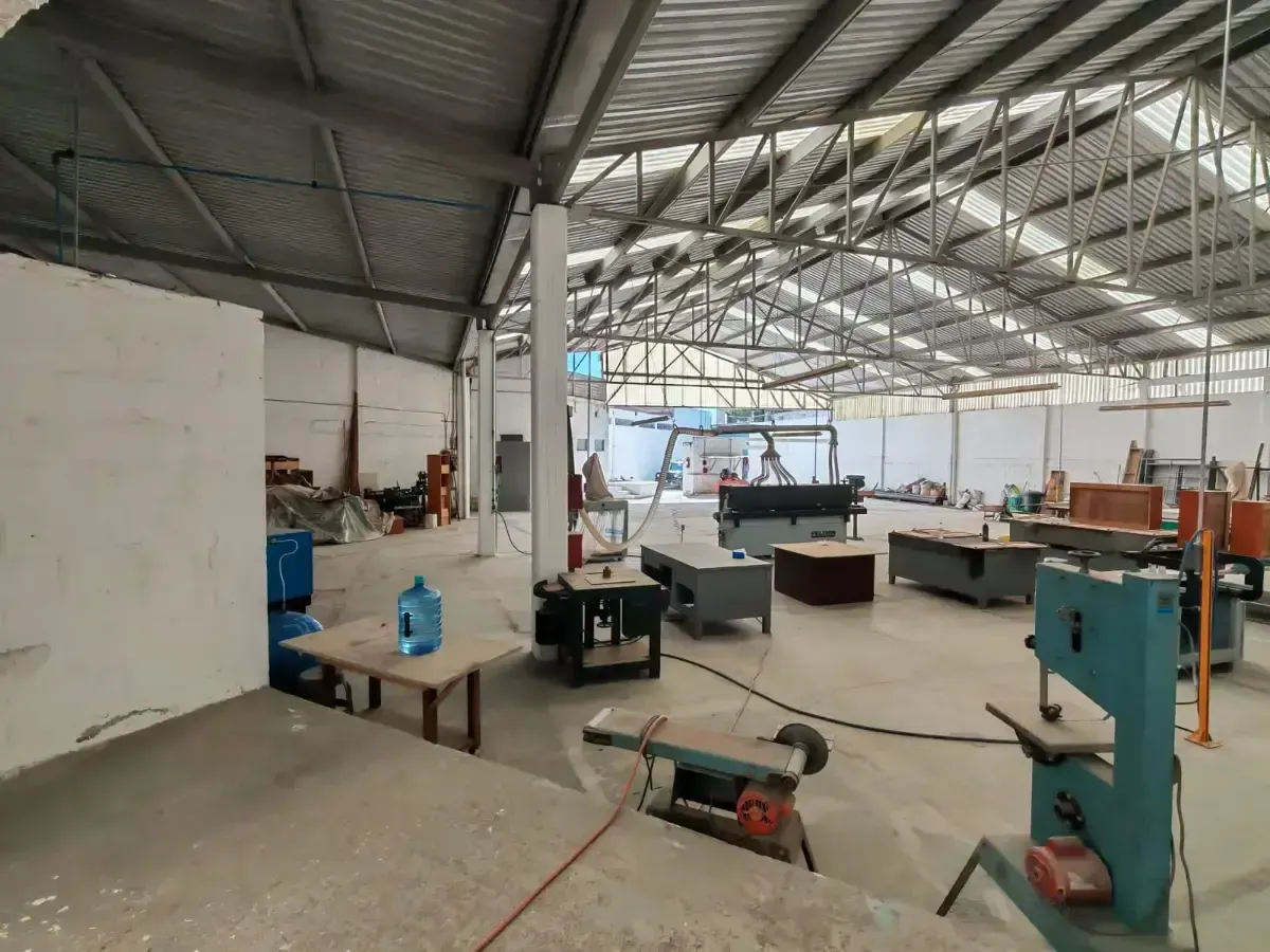Industrial Spot2