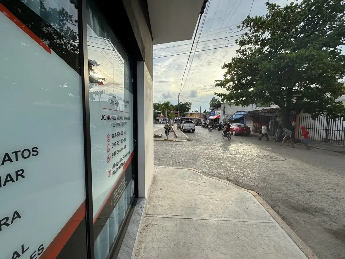 Local Comercial Spot2