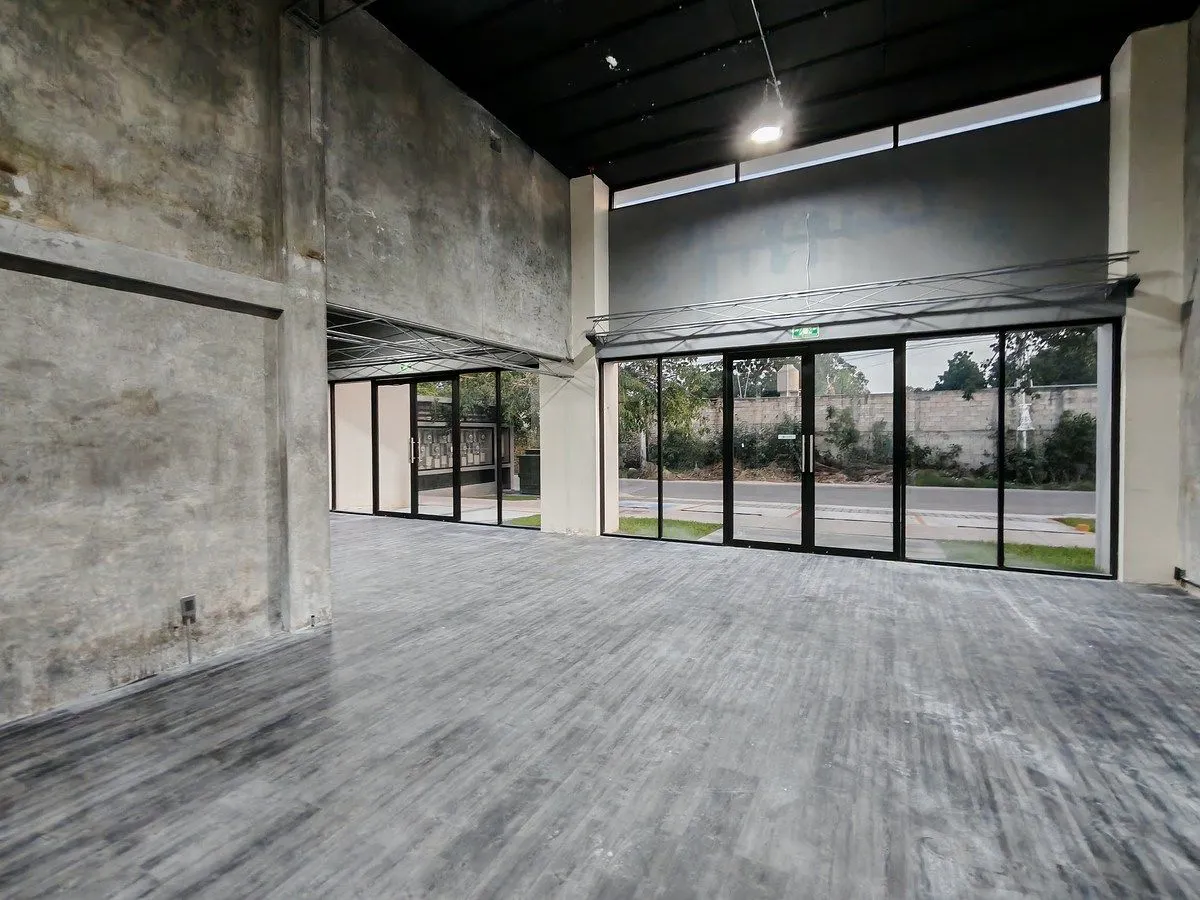 Local Comercial Spot2