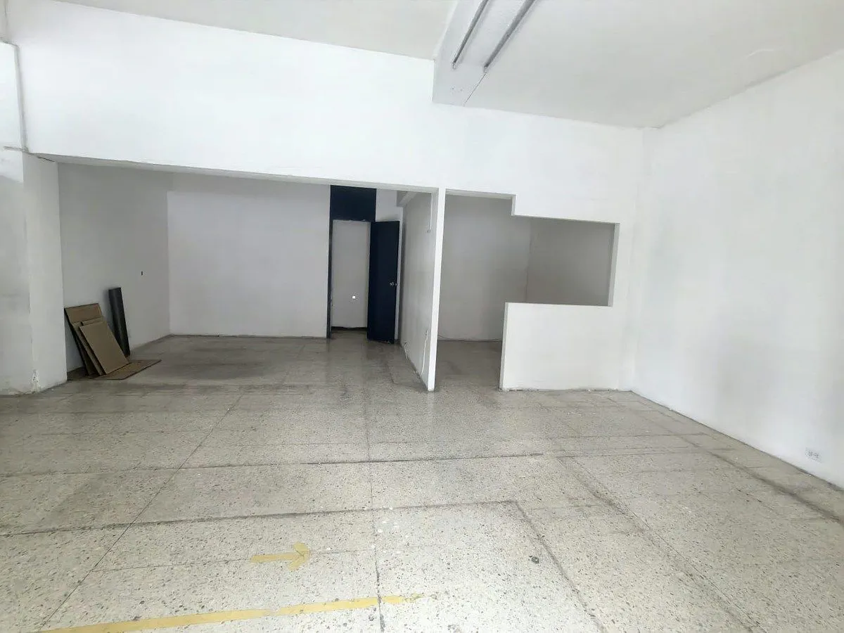 Local Comercial Spot2