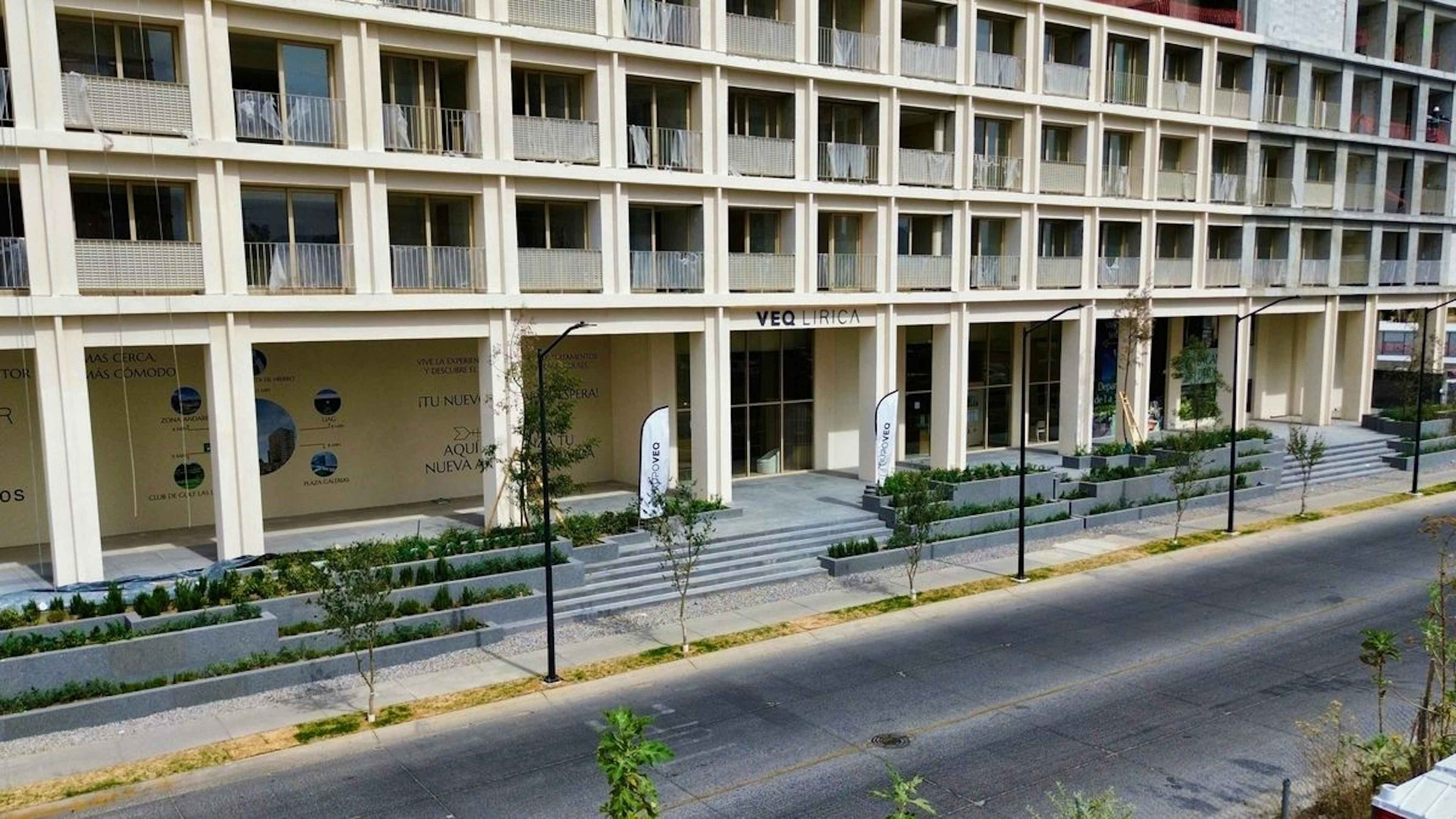 Avenida Naciones Unidas 7880