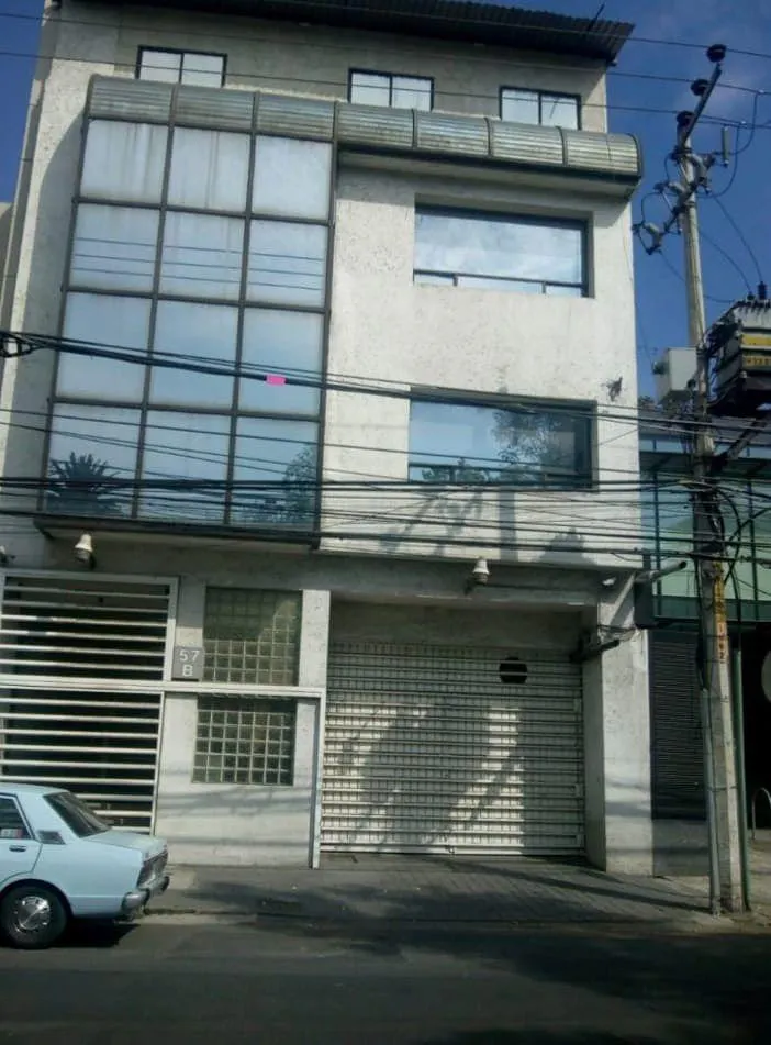 Local Comercial Spot2
