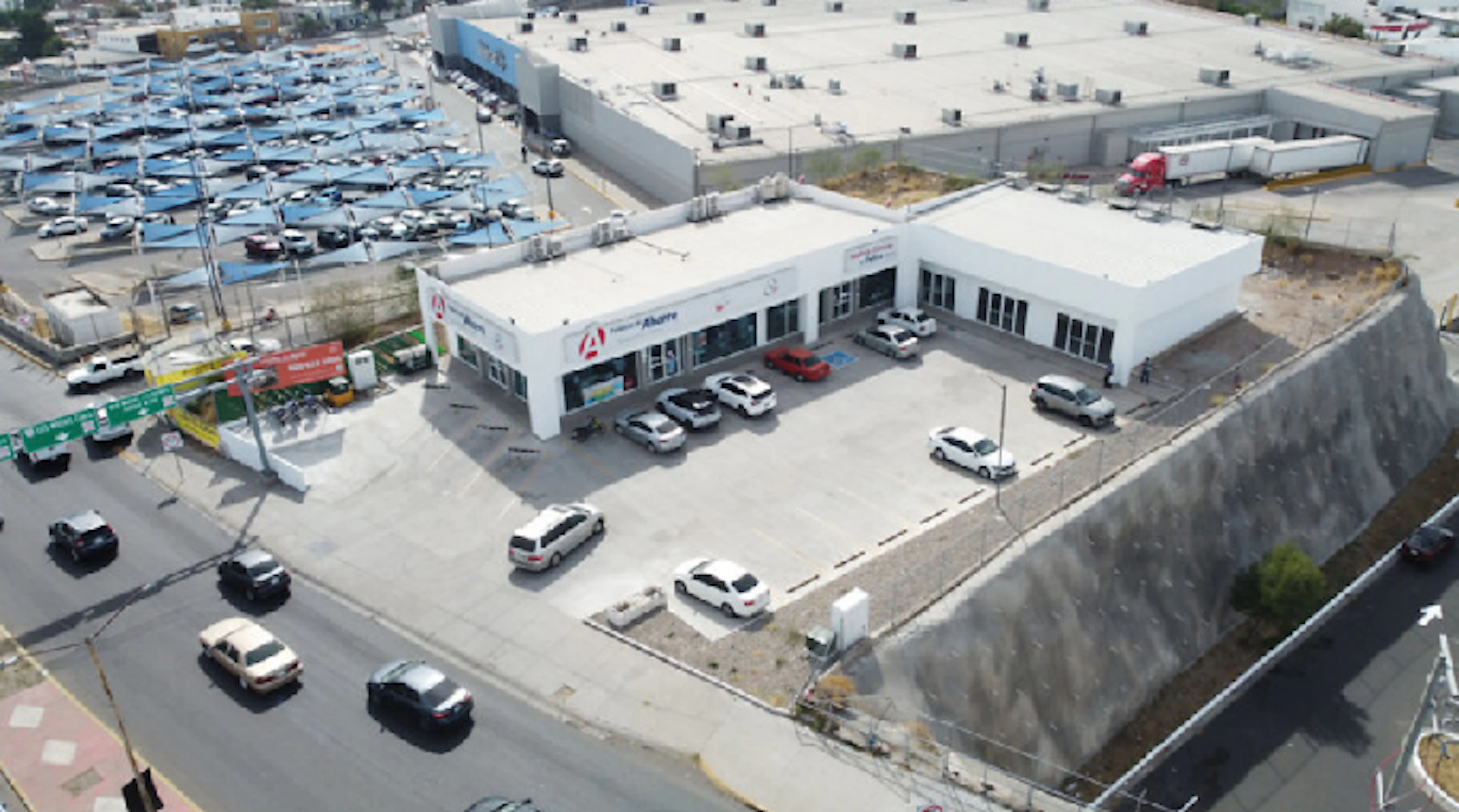 Local Comercial Spot2