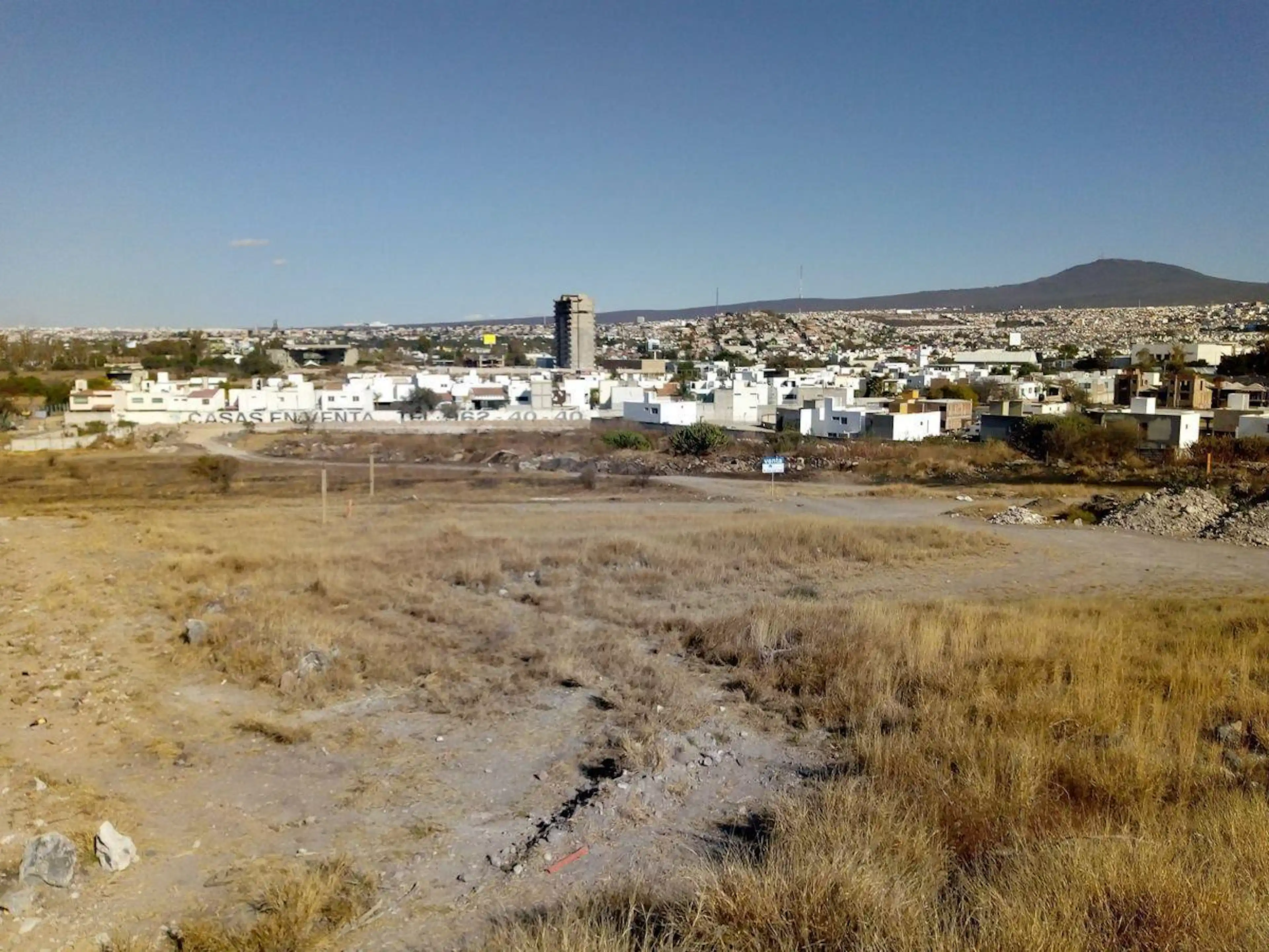 Terreno Comercial En Camino A Venegas El Pueblito