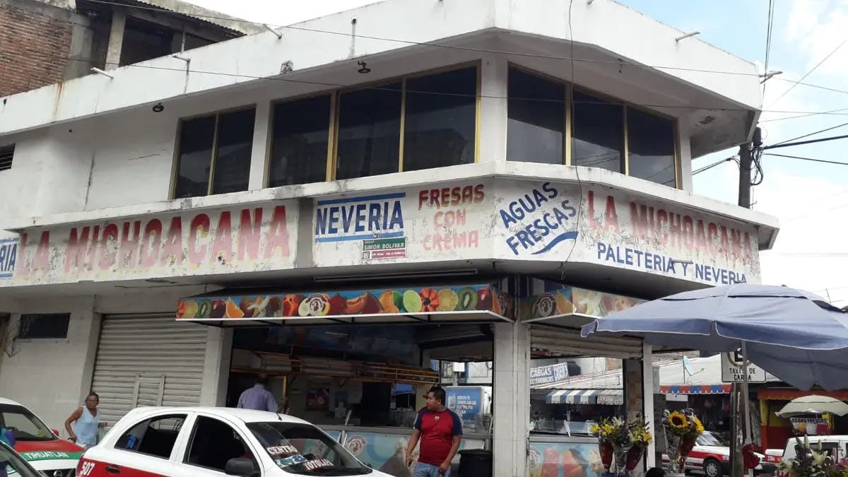 Local Comercial Spot2