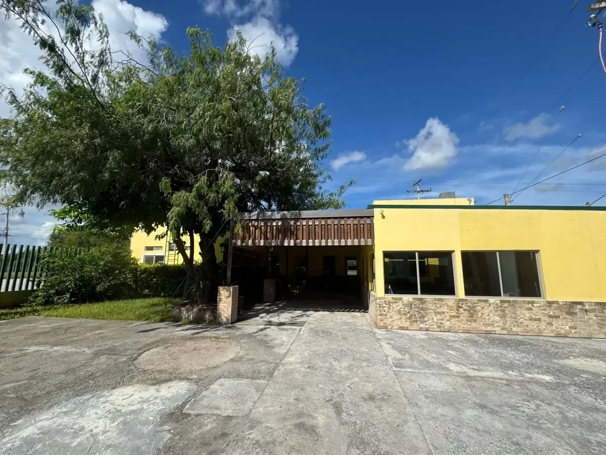 Local Comercial Spot2