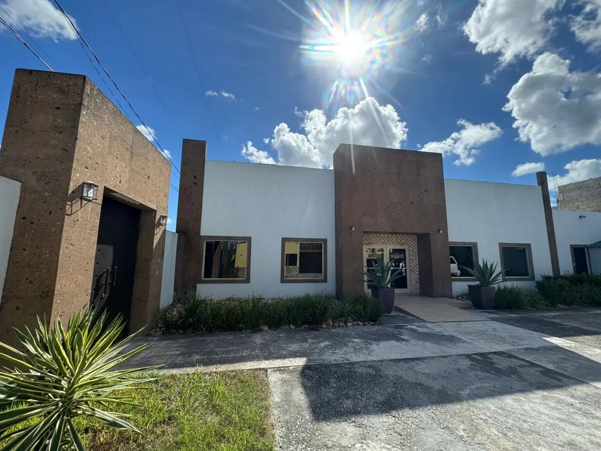 Local Comercial Spot2