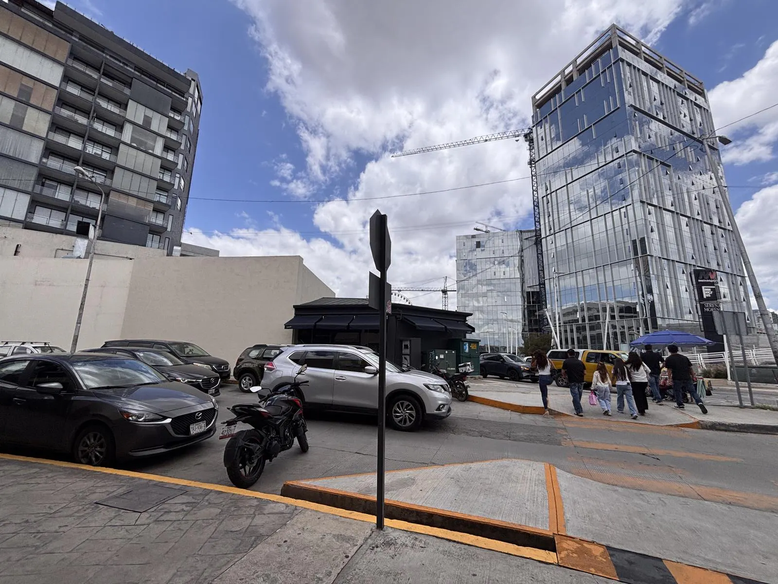 Local Comercial Spot2
